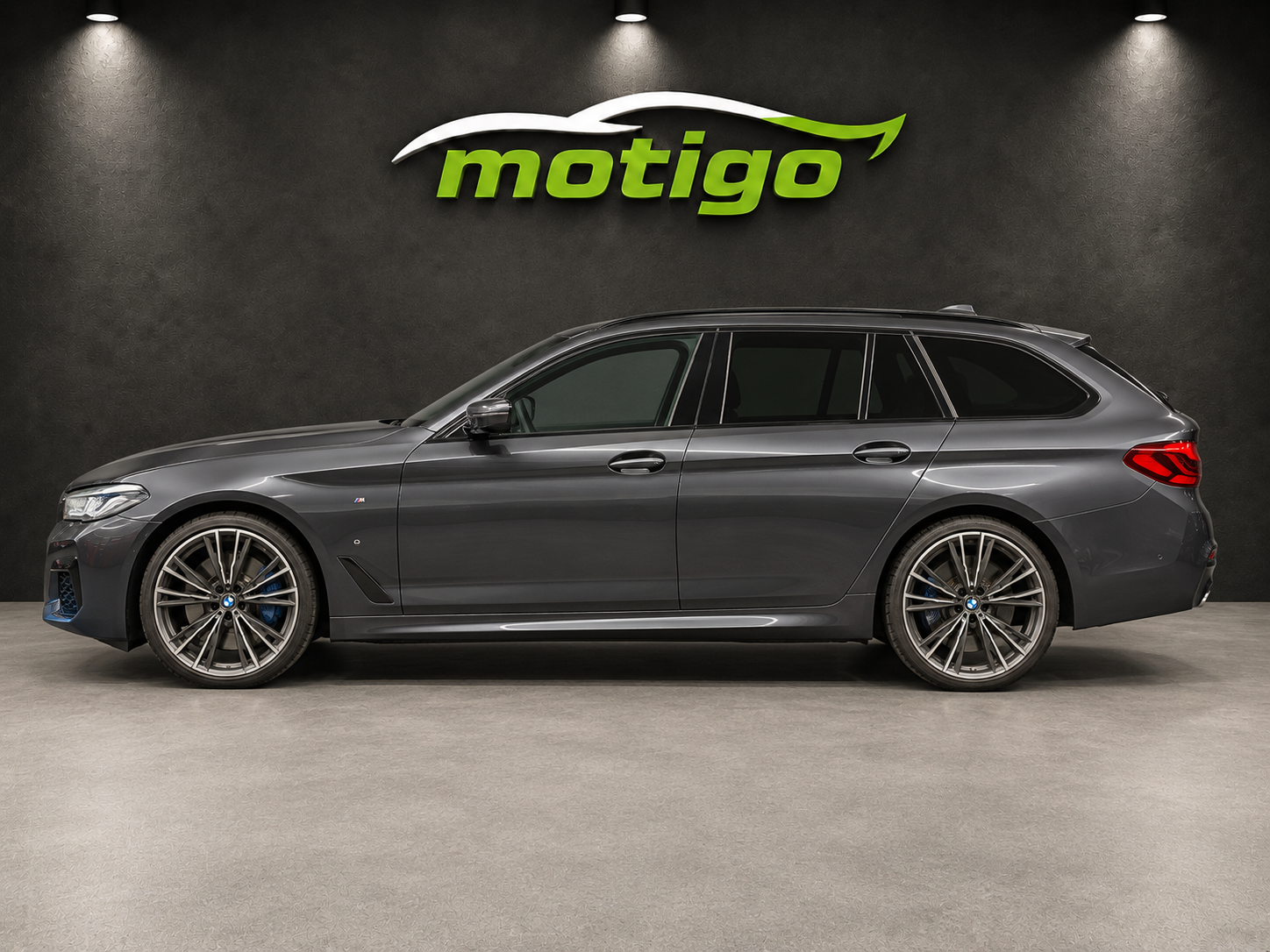 BMW 5-serie Touring 530i xDrive High Executive edition