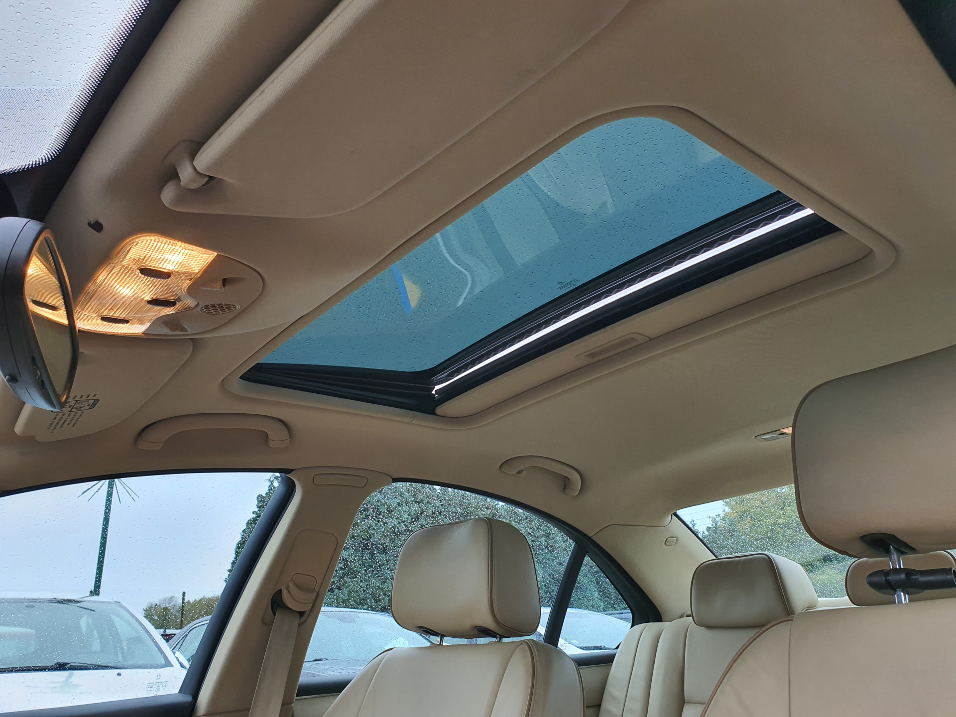 Peugeot 607 2.7 HDiF Executive Ivoire-Pack Aut. *PANO | XENON | NAPPA-FULL-LEATHER | NAVI-FULLMAP | CRUISE | MEMORY-PACK | HEATD-COMFORTSEATS | TOWBAR | HEATED-SEATS | 17"ALU*