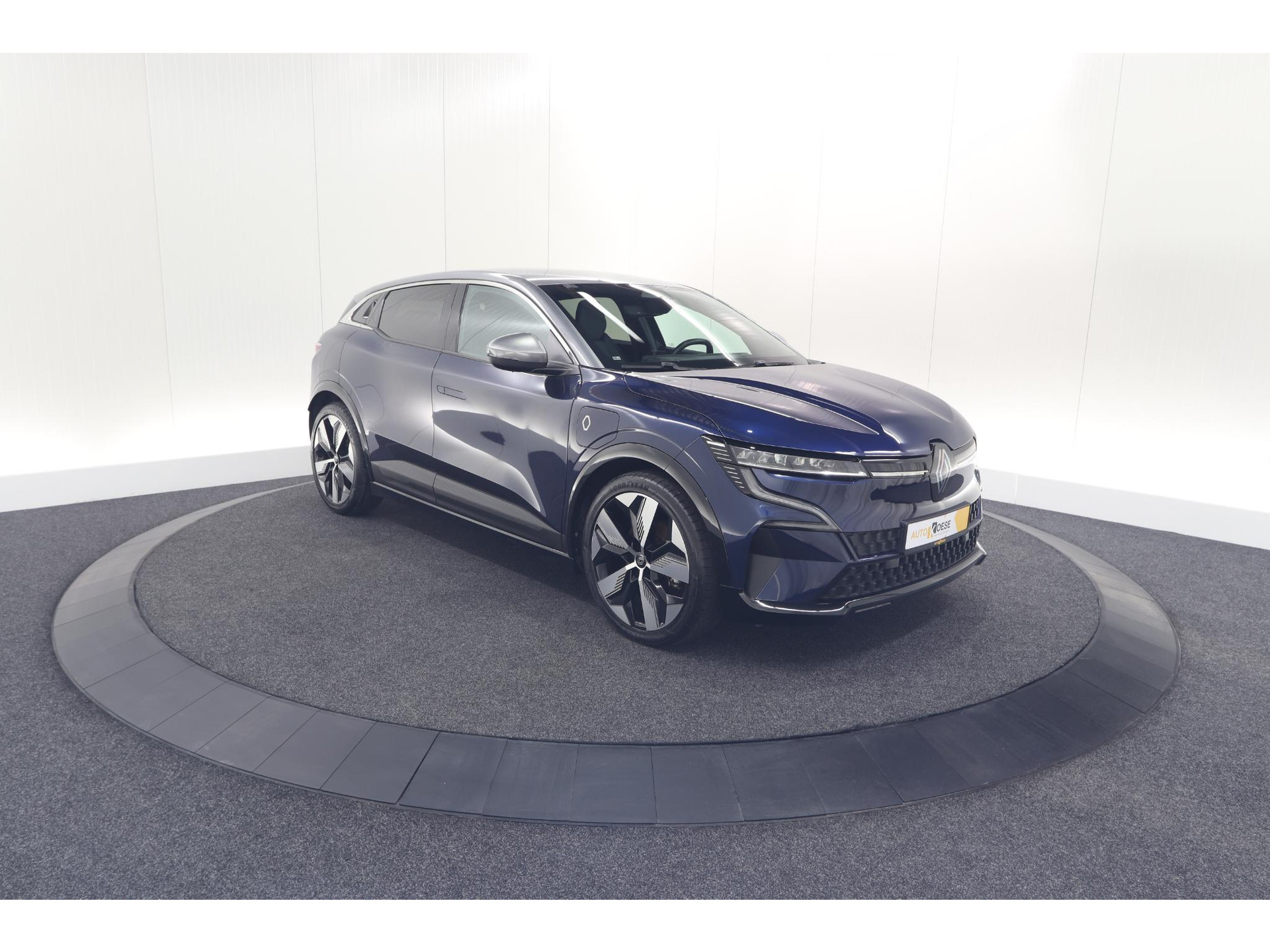 Renault Megane E-Tech EV40 Boost Charge Techno | Pack Winter | Camera | Apple Carplay