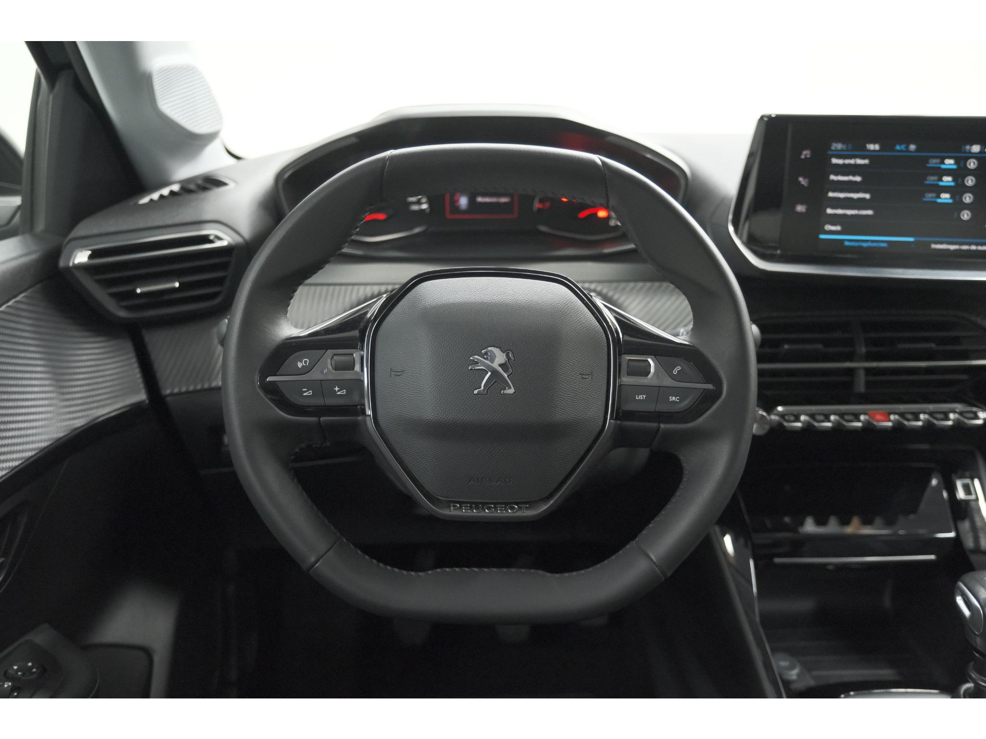 Peugeot 208 PureTech 100 Allure | Navigatie | Parkeersensoren | Apple Carplay