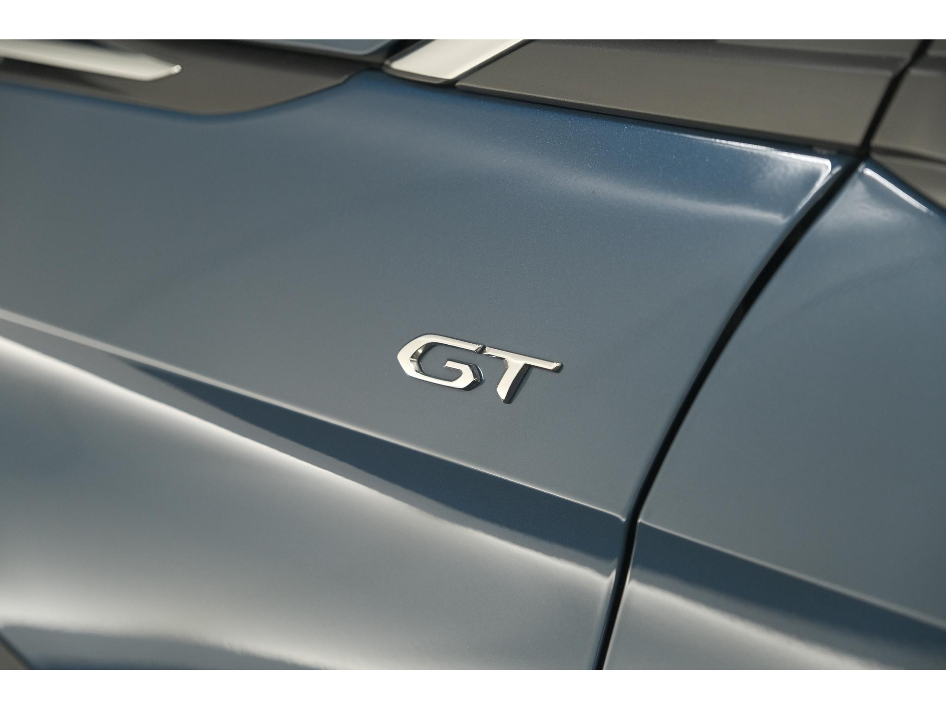 Peugeot 3008 PureTech 130 EAT8 GT | Adaptieve Cruise Control | Elektronische Kofferklep | Camera | Dodehoekdetectie