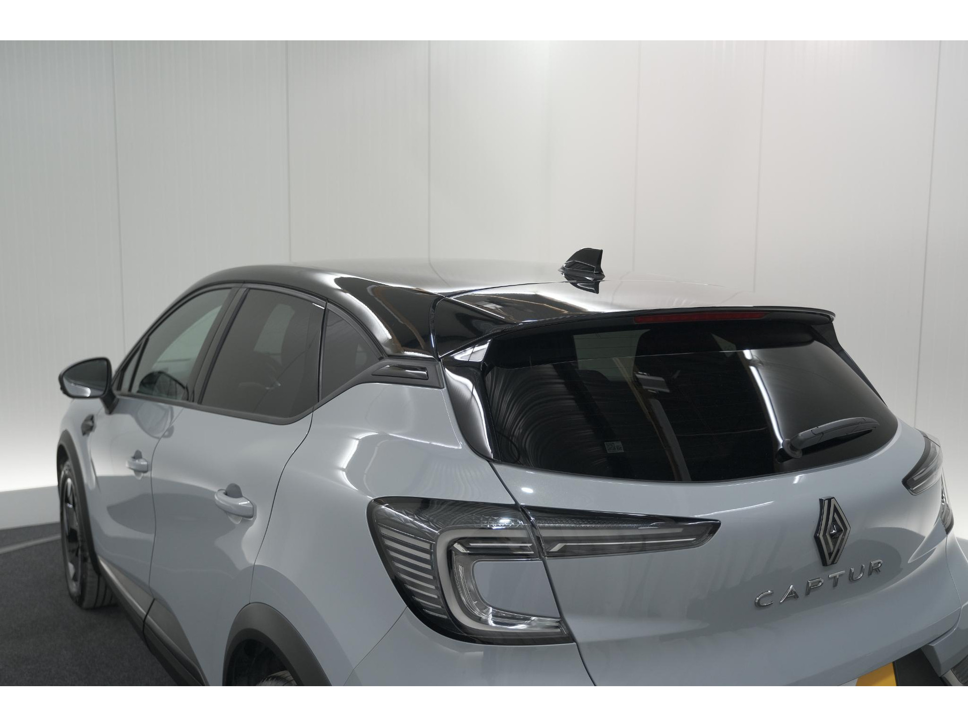 Renault Captur Mild Hybrid 160 EDC Techno | Camera | Navigatie | Apple Carplay | Pack Full Screen