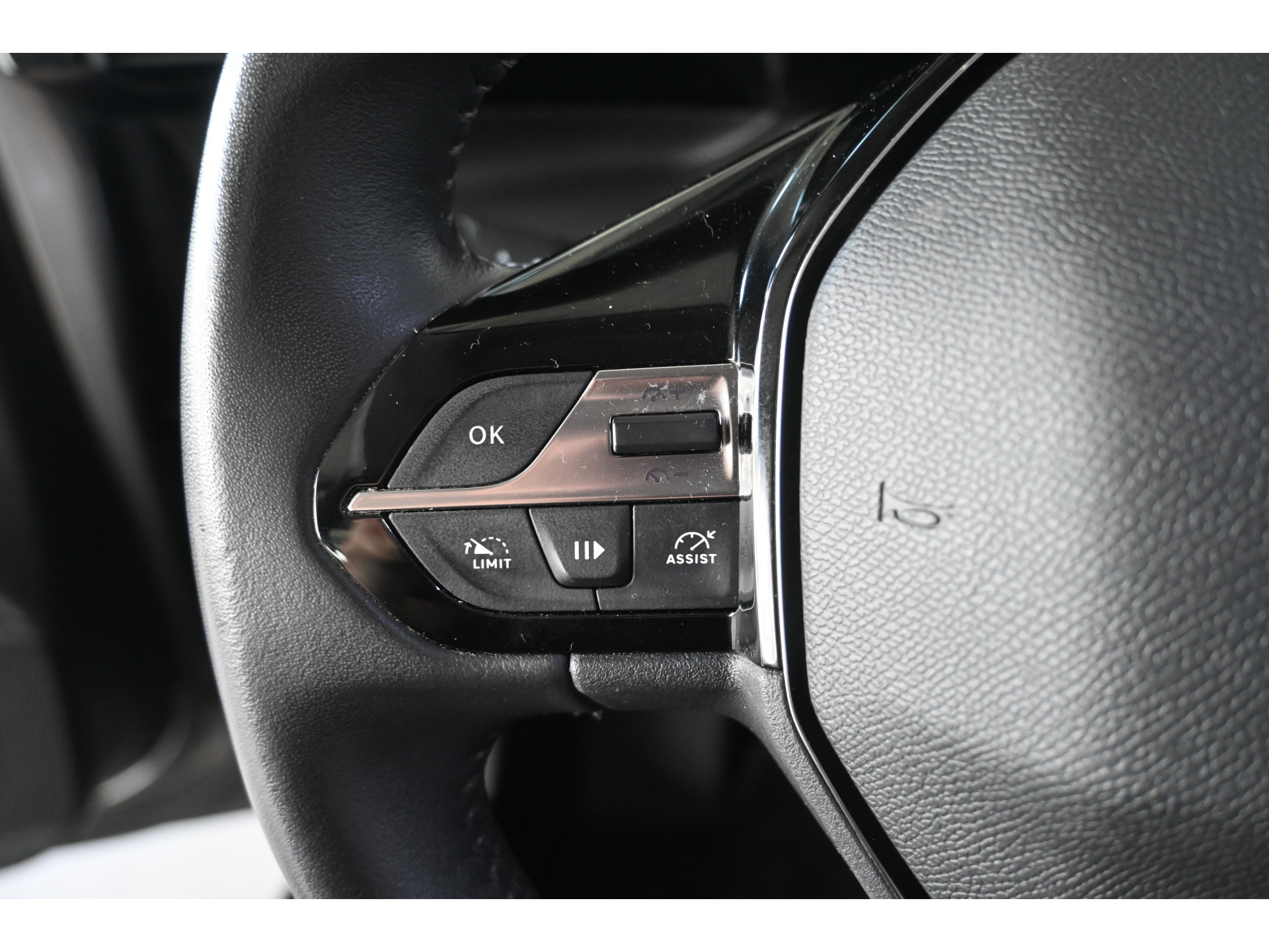 Peugeot 308 SW 1.5 BlueHDi Active Pack Business Clima Virtual Carplay Trekhaak Rijklaarprijs! Inruil Mogelijk!