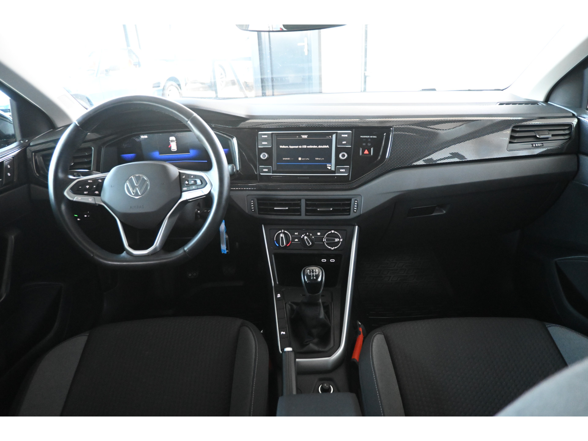 Volkswagen Polo 1.0 TSI Life Facelift! Airco Apple CarPlay Virtual Cruise Control 1e Eigenaar! Inruil Mogelijk!