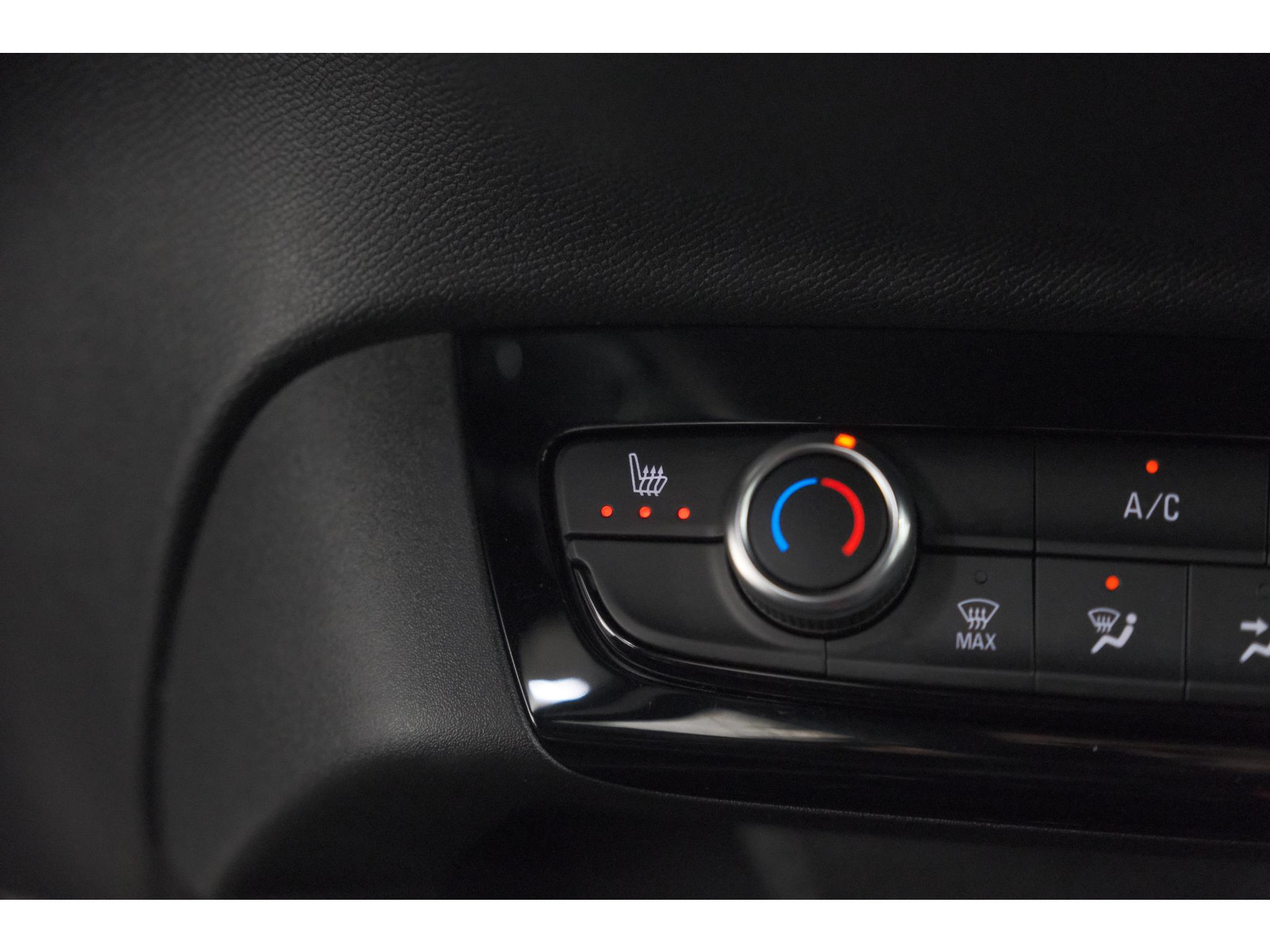 Opel Corsa 1.2 Turbo 110 Hybrid GS | Adaptieve Cruise Control | Dodehoekdetectie | Stoelverwarming | Camera