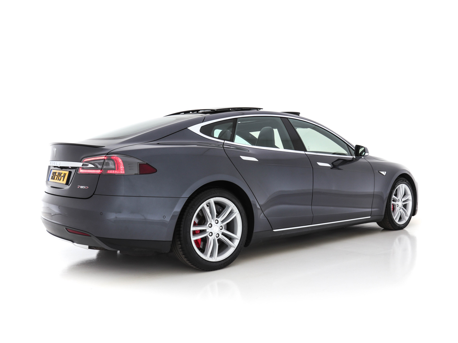 Tesla Model S P85D Performance-Pack AWD [ 3-Fase ] (INCL-BTW) *PANO | NAPPA-FULL-LEATHER | AUTO-PILOT | AIR-SUSPENSION | KEYLESS | CAMERA | FULL-LED | ADAPTIVE-CRUISE |  DIGI-COCKPIT | SPORT-SEATS | 19"ALU*