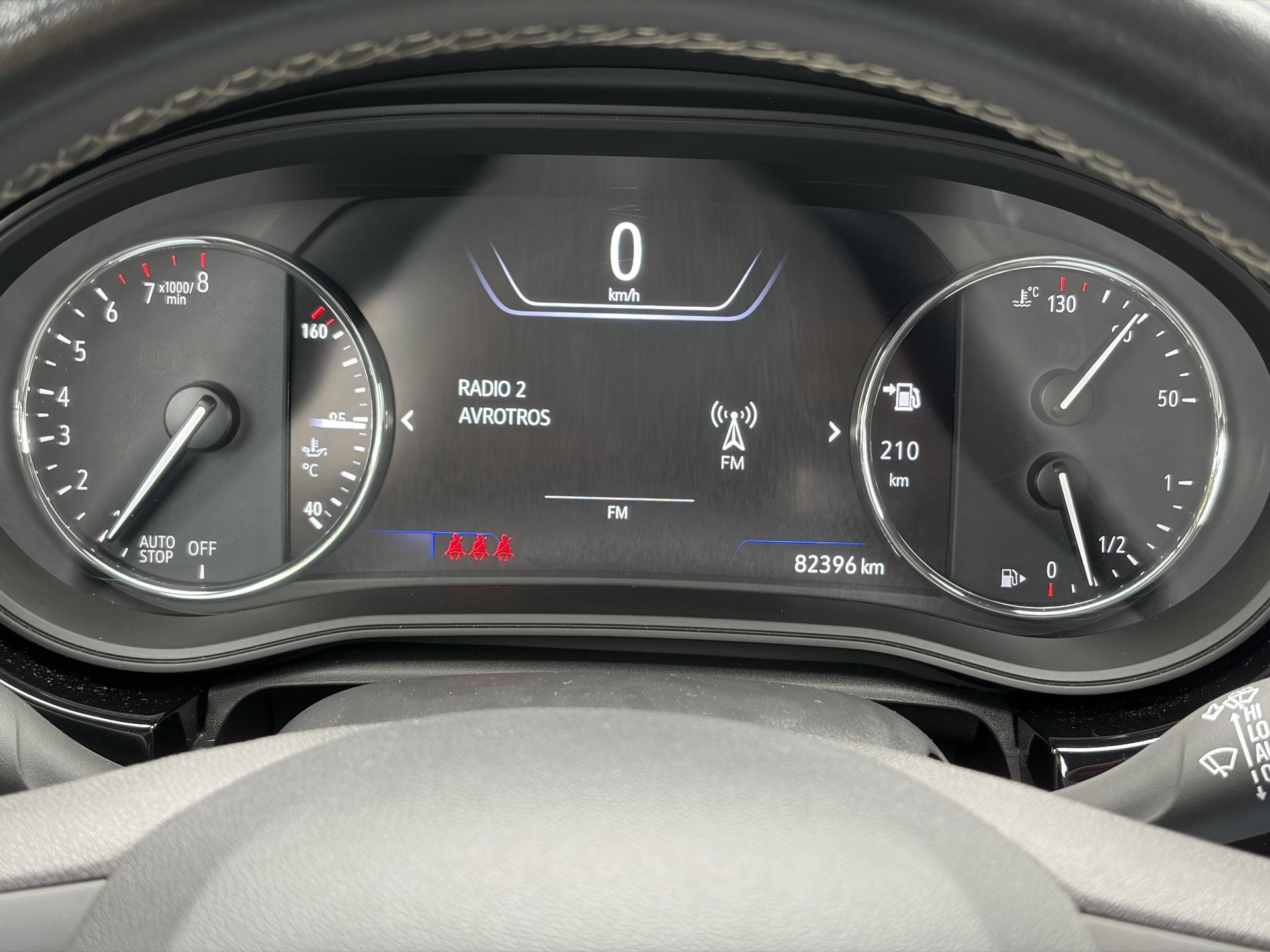 Opel Astra 1.2 Business Elegance 2e Eigenaar l Navi l Camera l Carplay l Keyless l Trekhaak l 110pk l Pdc V+A l Halfleder l 6 Bak l N.A.P l | Lm velgen l Rijstrooksensor l Apk tot 07-2027