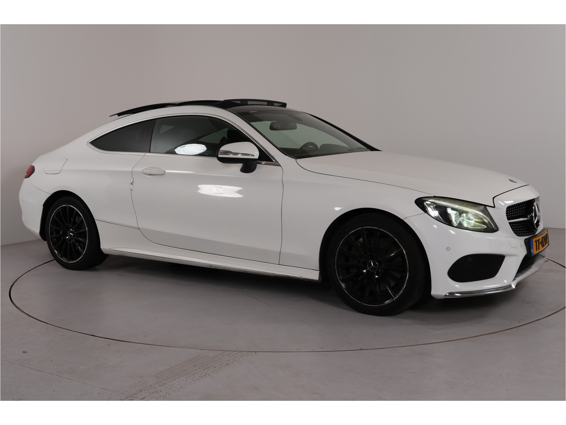 Mercedes-Benz C-klasse Coupé 250 AMG | Pano | Burmester |