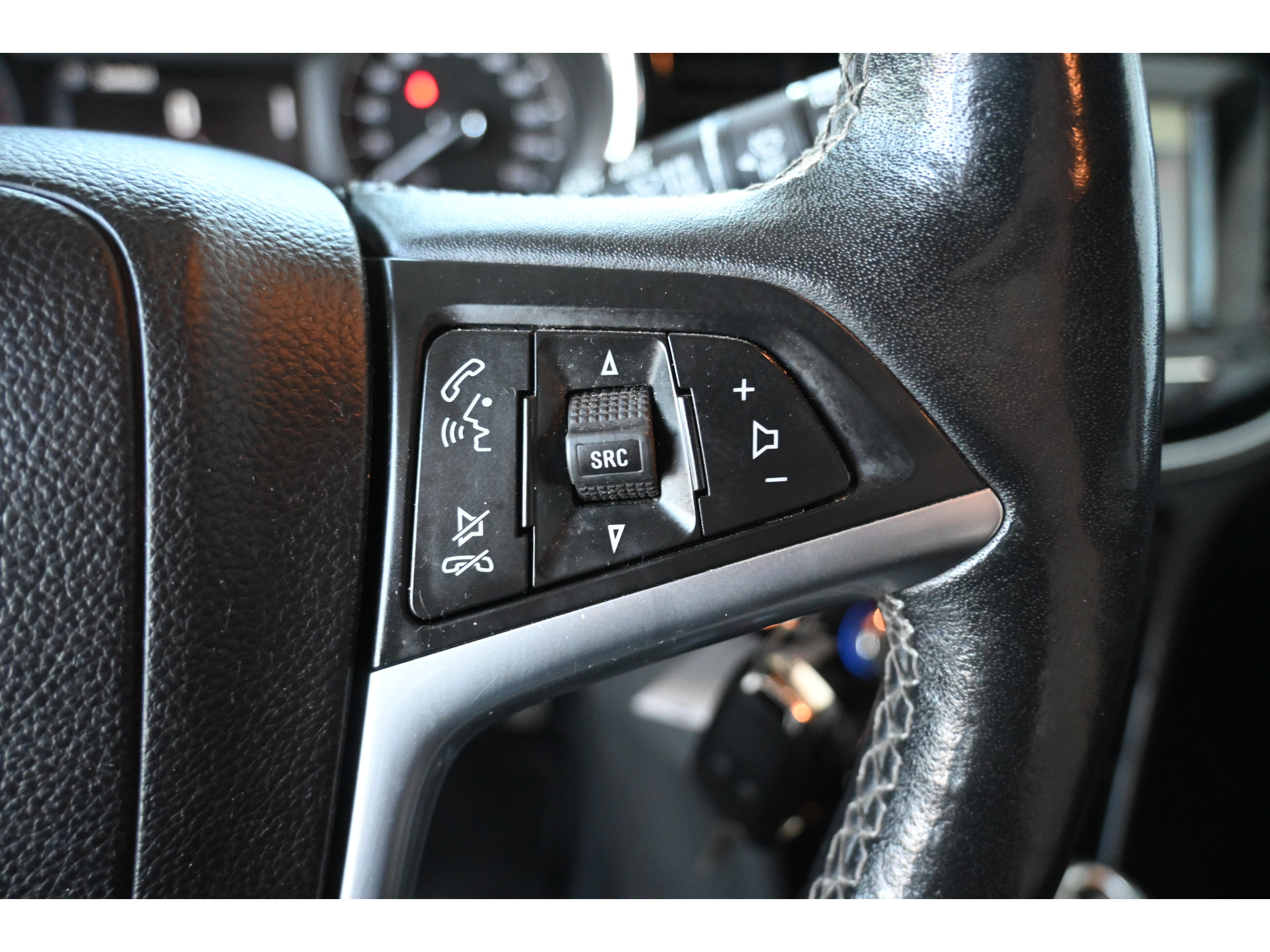 Opel Mokka X 1.4 Turbo Innovation Automaat Cruise control Airco Trekhaak Camera Stoelverwarming Inruil Mogelijk!