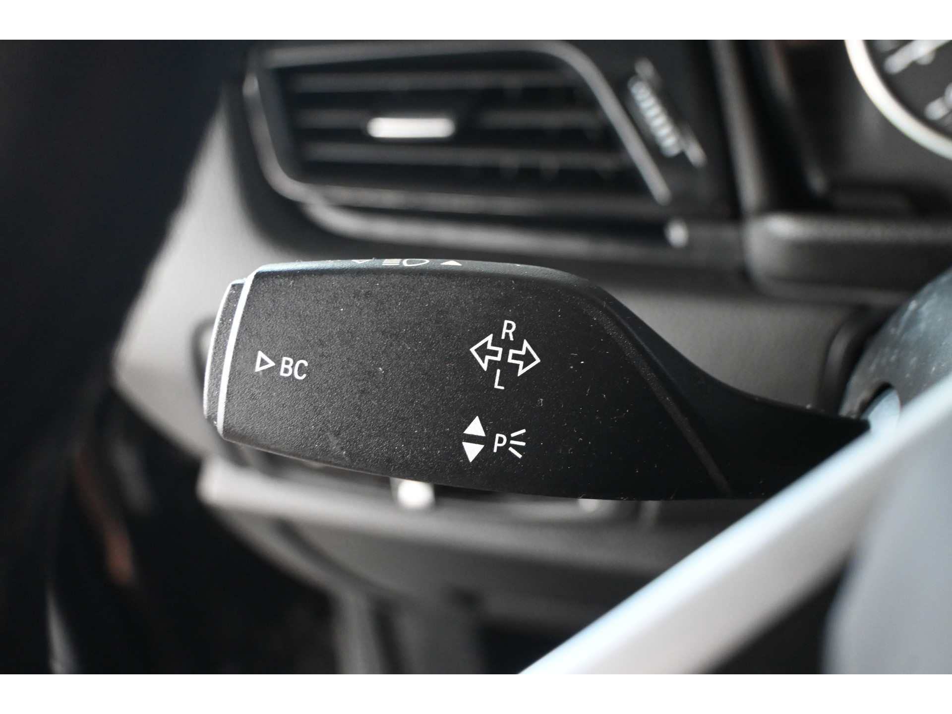 BMW 2-serie Active Tourer 218i Automaat Centennial Executive Navigatie LED Rijklaarprijs! Inruil Mogelijk!