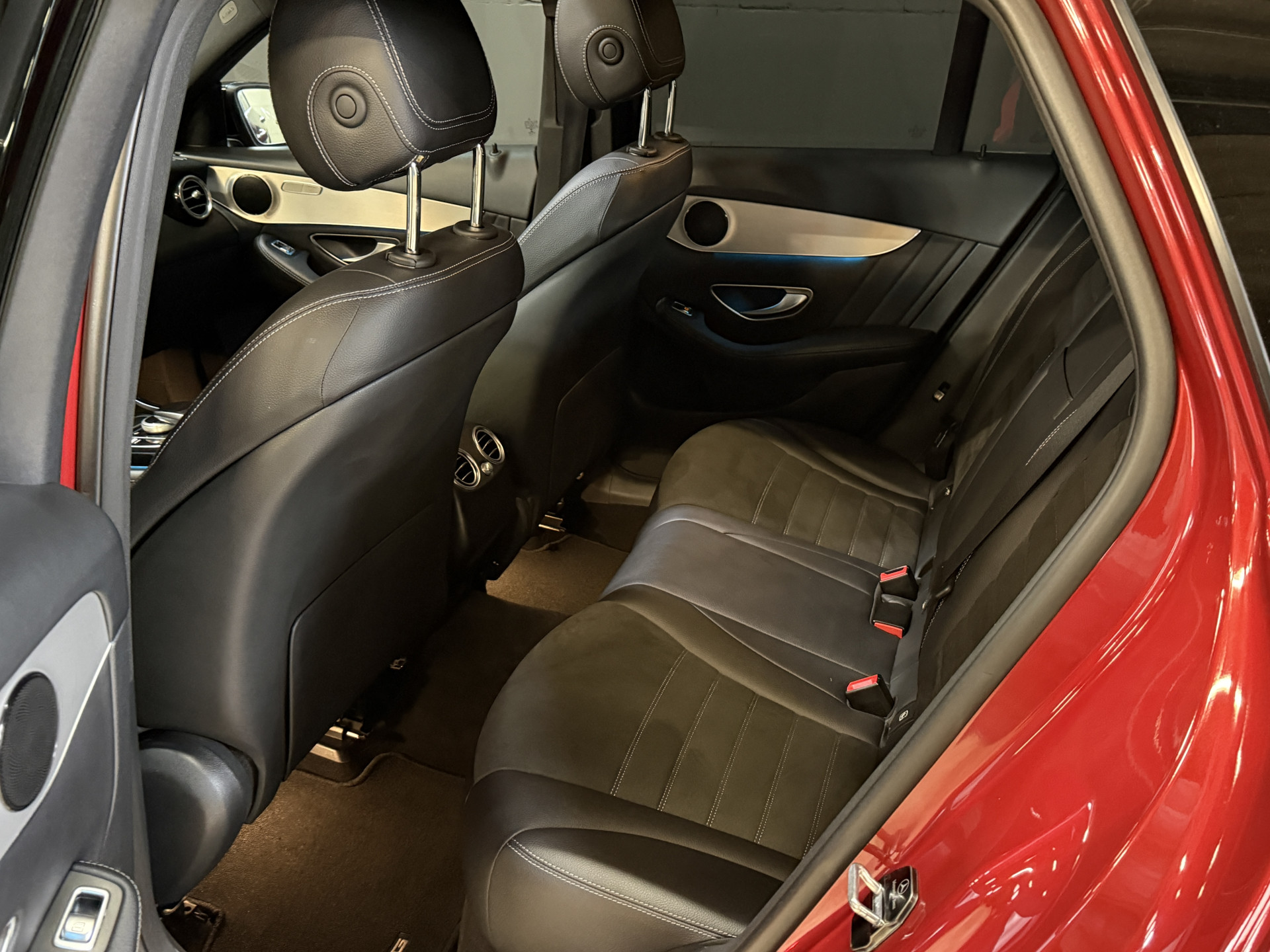 Mercedes-Benz GLC-klasse 250 4MATIC AMG Line Premium | Panoramadak | Stoelverwarming | Camera