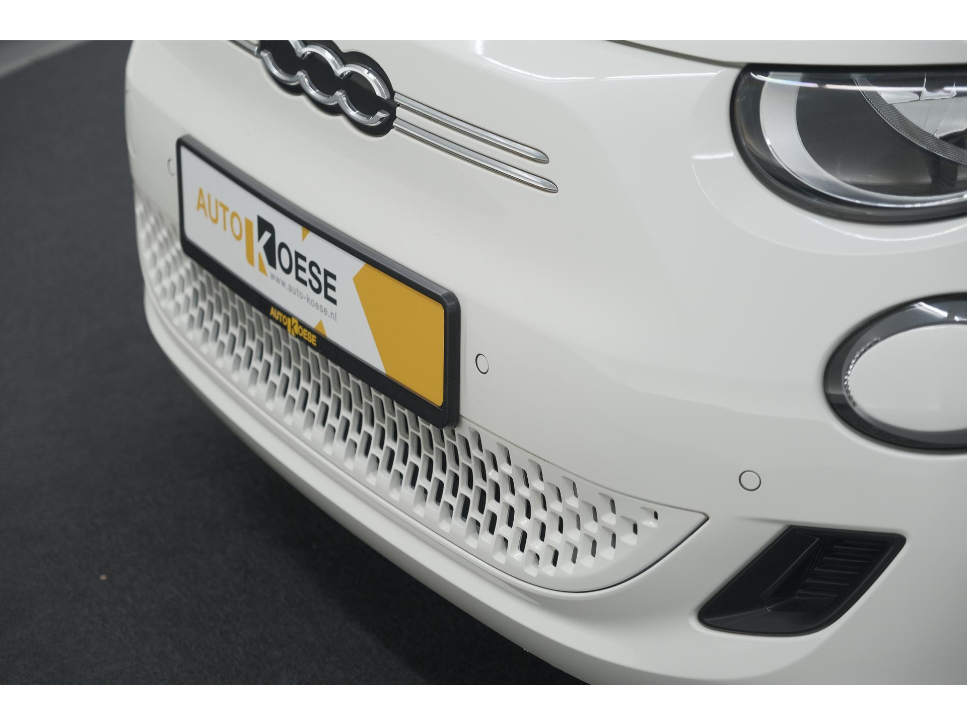Fiat 500 C Icon 42 kWh | 97,3% SOH | Convenience Pack | Camera | Dodehoekdetectie | Stoelverwarming