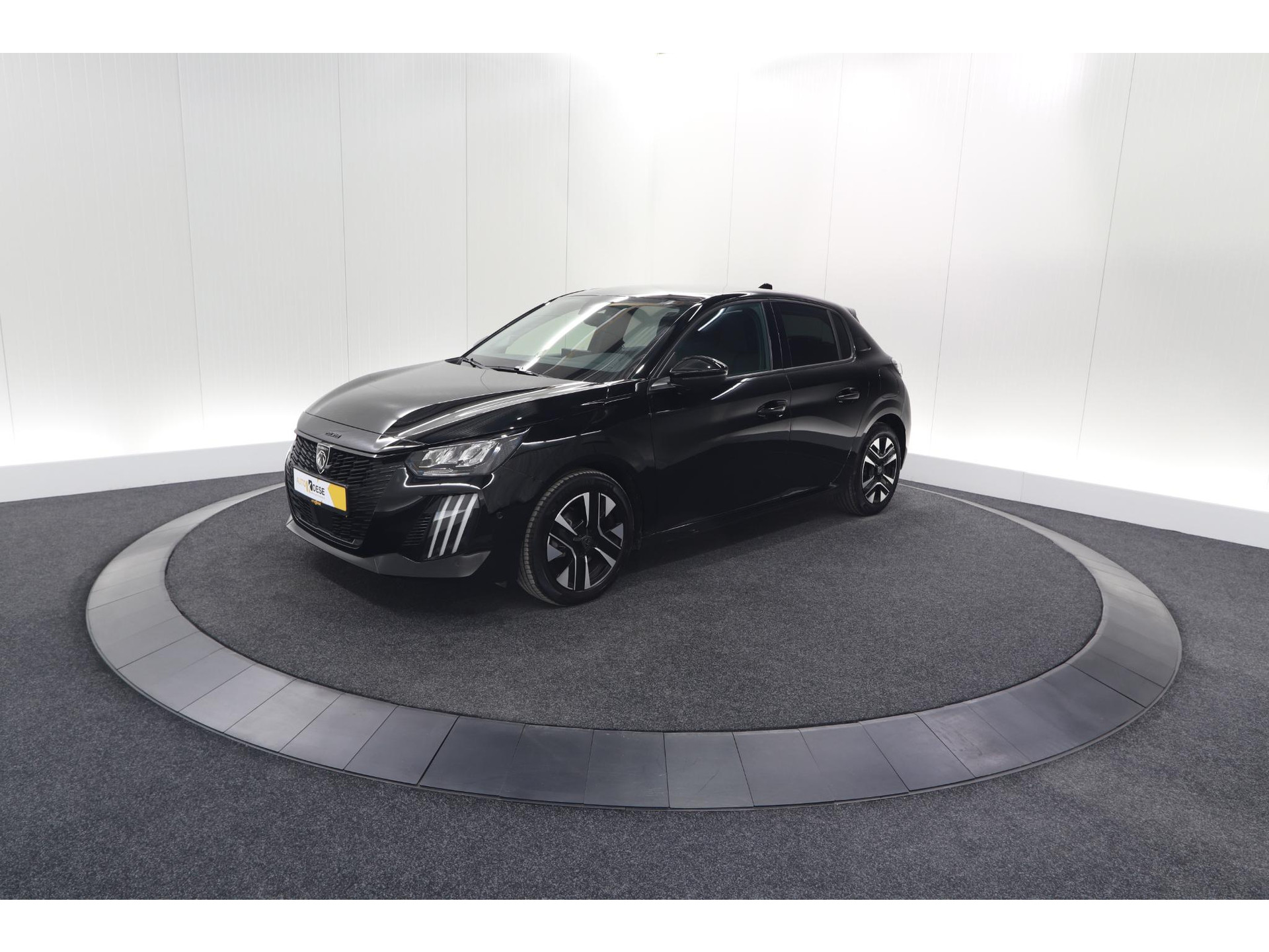 Peugeot 208 PureTech 100 Allure | 360 Camera | Adaptieve Cruise Control | Dodehoekdetectie | Navigatie