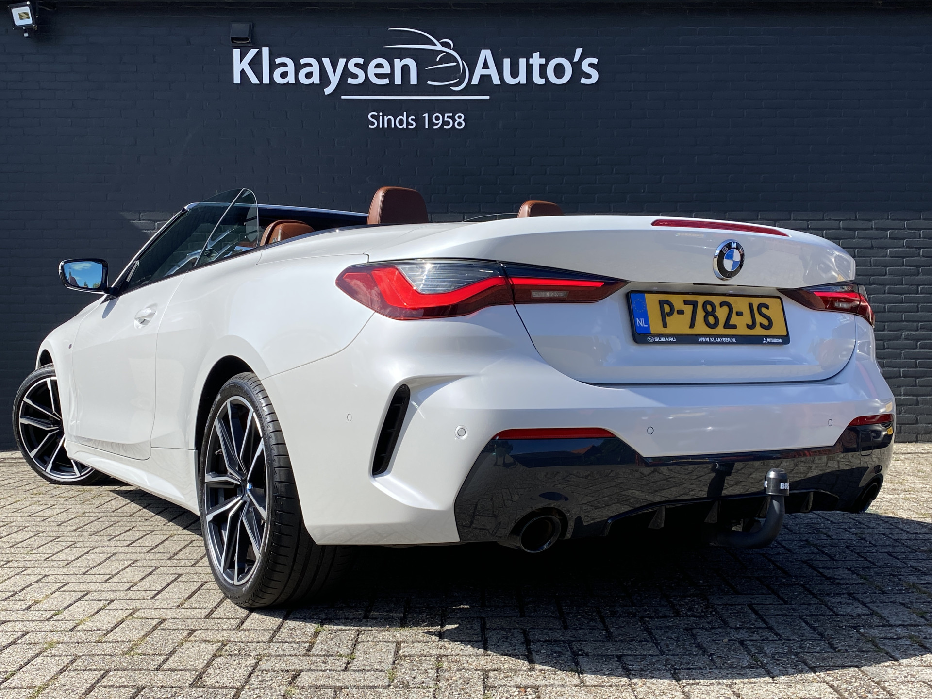 BMW 4-serie Cabrio 420i M-Sport 184 pk High Executive AUT. | dealer onderh. | cognac leder | memory seat | trekhaak | stoel-/stuurverw.