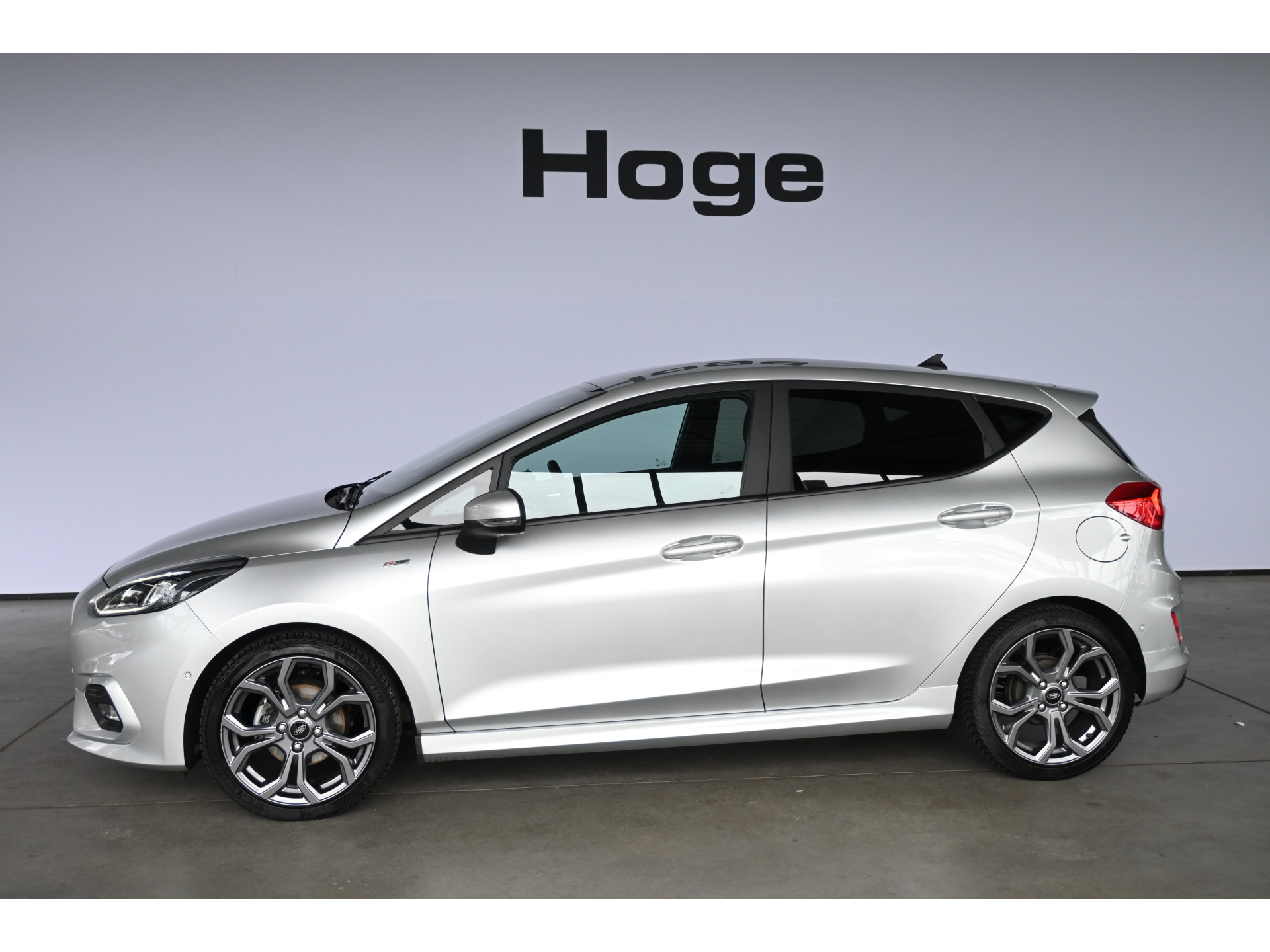 Ford Fiesta 1.0 EcoBoost Hybrid ST-Line Adaptieve Cruise Clima Camera Lane Assist Led Inruil Mogelijk!