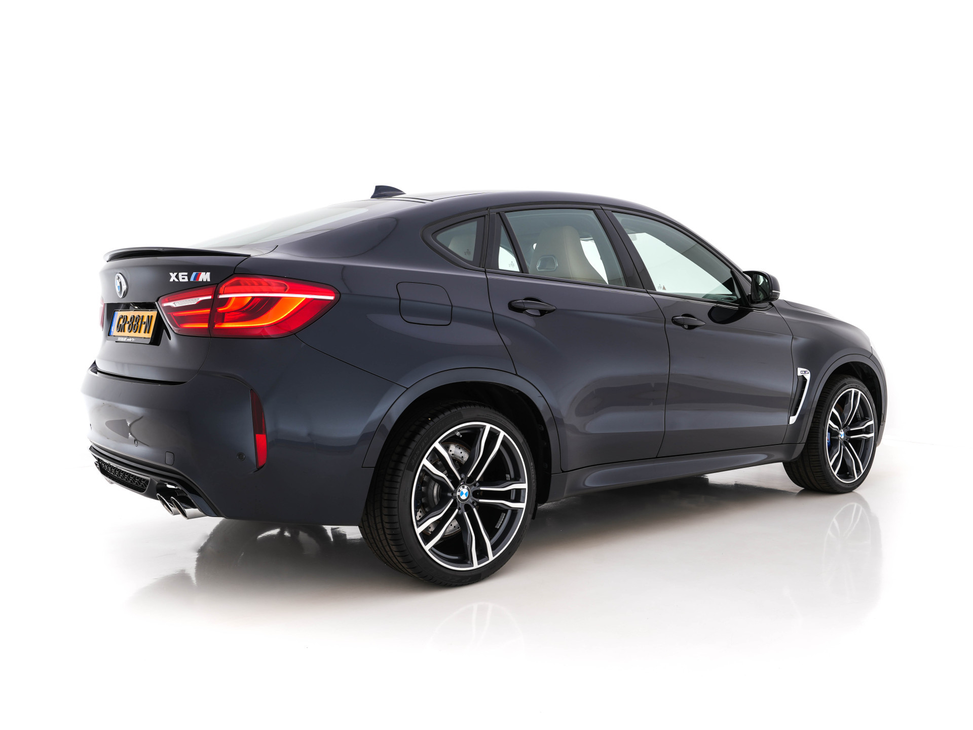 BMW X6 M Sport-Pack Innovation-Pack [ CHIP-TUNING 680-PK/850-Nm ] Aut. *LUXURY-LEATHER | NIGHT-VISION | TOPVIEW | MEMORY-PACK | HARMAN/KARDON-AUDIO | HEAD-UP | SOFT-CLOSE |  BLIND-SPOT | DAB+ | FULL-LED | NAVI-FULLMAP | HEATED-SPORTSEATS | SHIFTPADDLES |