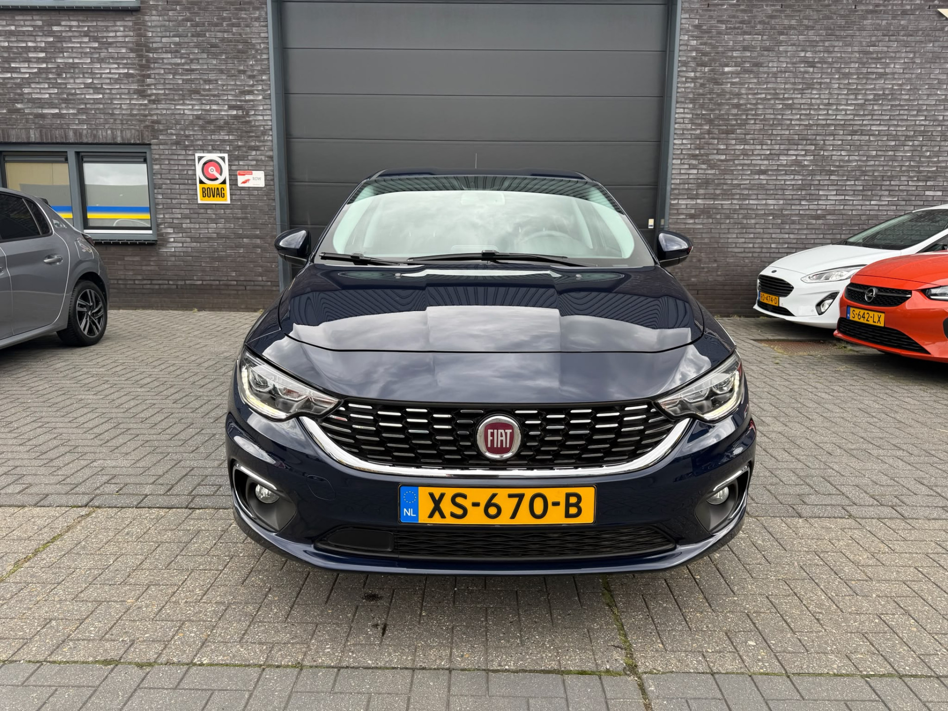 Fiat Tipo 1.4 T-Jet 16v S-Design | 1E EIGENAAR | 3/6/12MND GARANTIE | LED | CRUISE | NAVI | AIRCO | LMV |