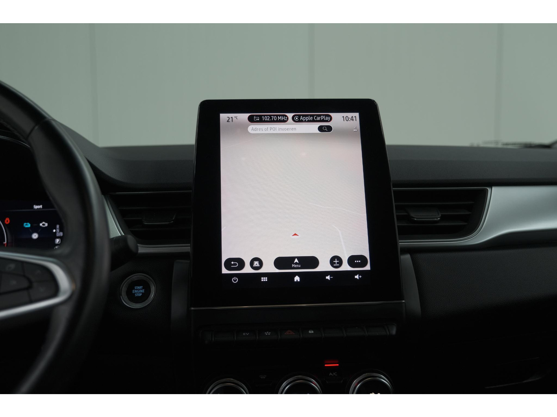 Renault Captur 1.6 E-Tech Plug-in Hybrid 160 Intens | Trekhaak | Camera | Adaptieve Cruise Control | Dodehoekdetectie
