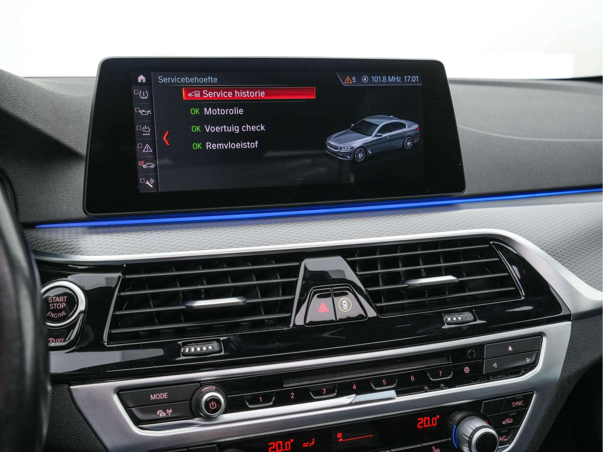 BMW 5-serie 520d xDrive M-Sport-Pack High Executive (INCL-BTW) Aut. *PANO | LUXURY-LEATHER | FULL-LED | HEAD-UP | DIGI-COCKPIT | NAVI-FULLMAP | TOP-VIEW | MEMORY-PACK | ECC | AMBIENT-LIGHT | PDC | CRUISE | SHIFT-PADDLES | TOWBAR  | 20''ALU*