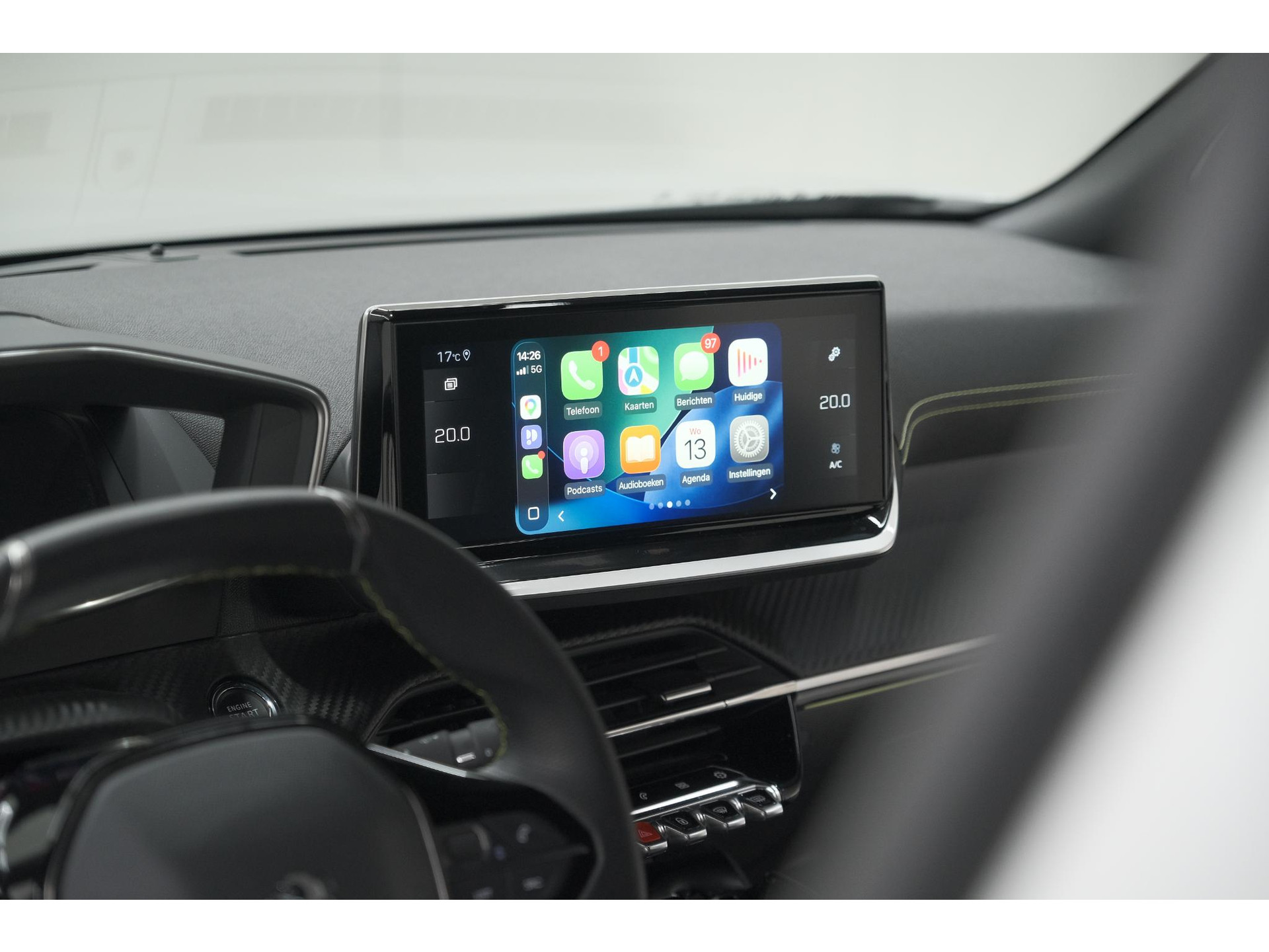 Peugeot 2008 PureTech 130 GT | Elektrisch Panoramadak | Camera | Dodehoekdetectie | Navigatie