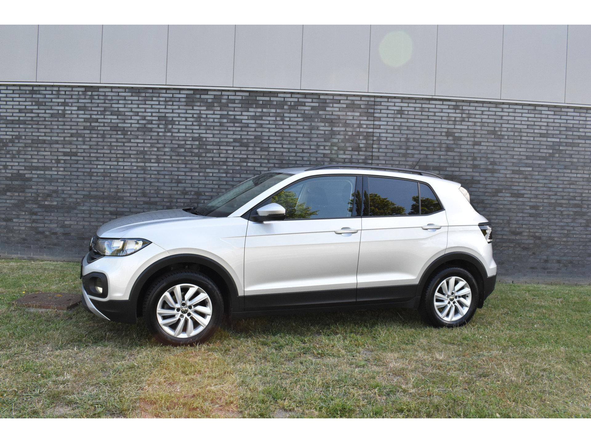 Volkswagen T-Cross 1.0 TSI Life Navigatie/CarPlay Automaat Stoelverwarming