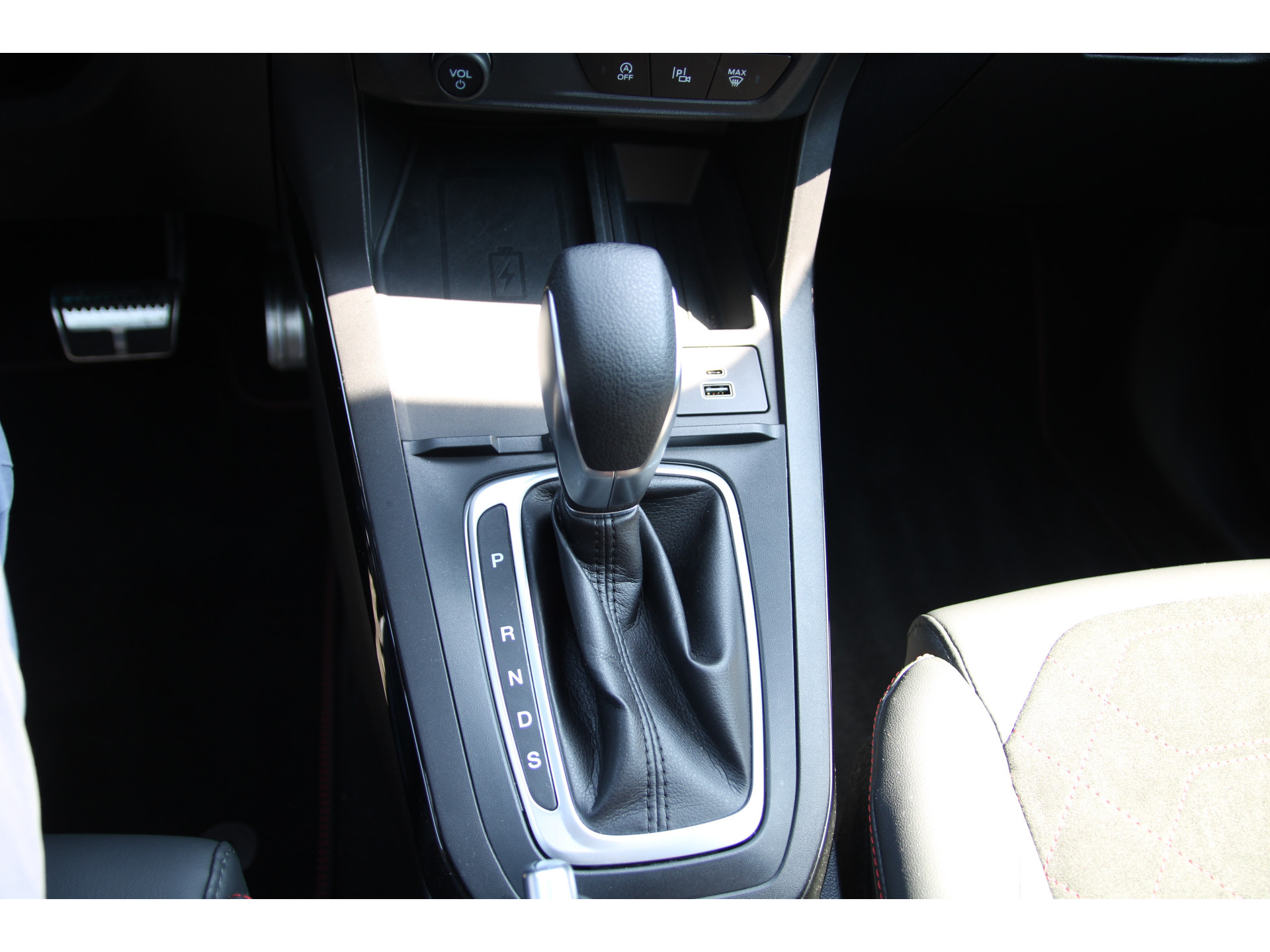 Ford Puma 1.0 EcoBoost Hybrid 155 PK ST-Line X Automaat PANORAMADAK | LED MATRIX | WINTER-PACK| 19' LM VELGEN | B&O