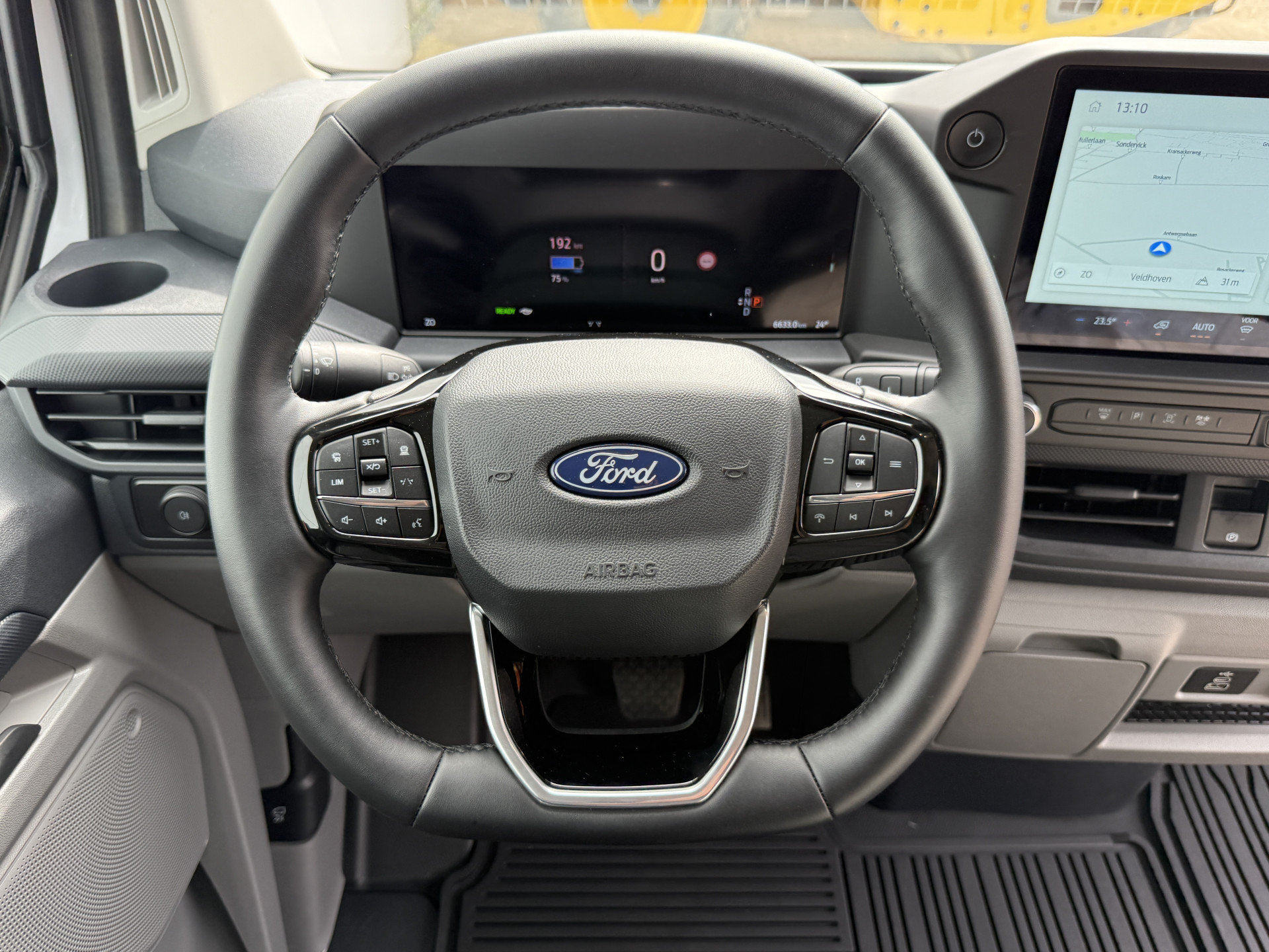 Ford e-Transit Custom 65kWh 136PK Elektrisch L1 344KM WLTP 2300kg Trekvermogen BEV Snelladen LED ACC Camera Carplay Parkeersensoren v+a