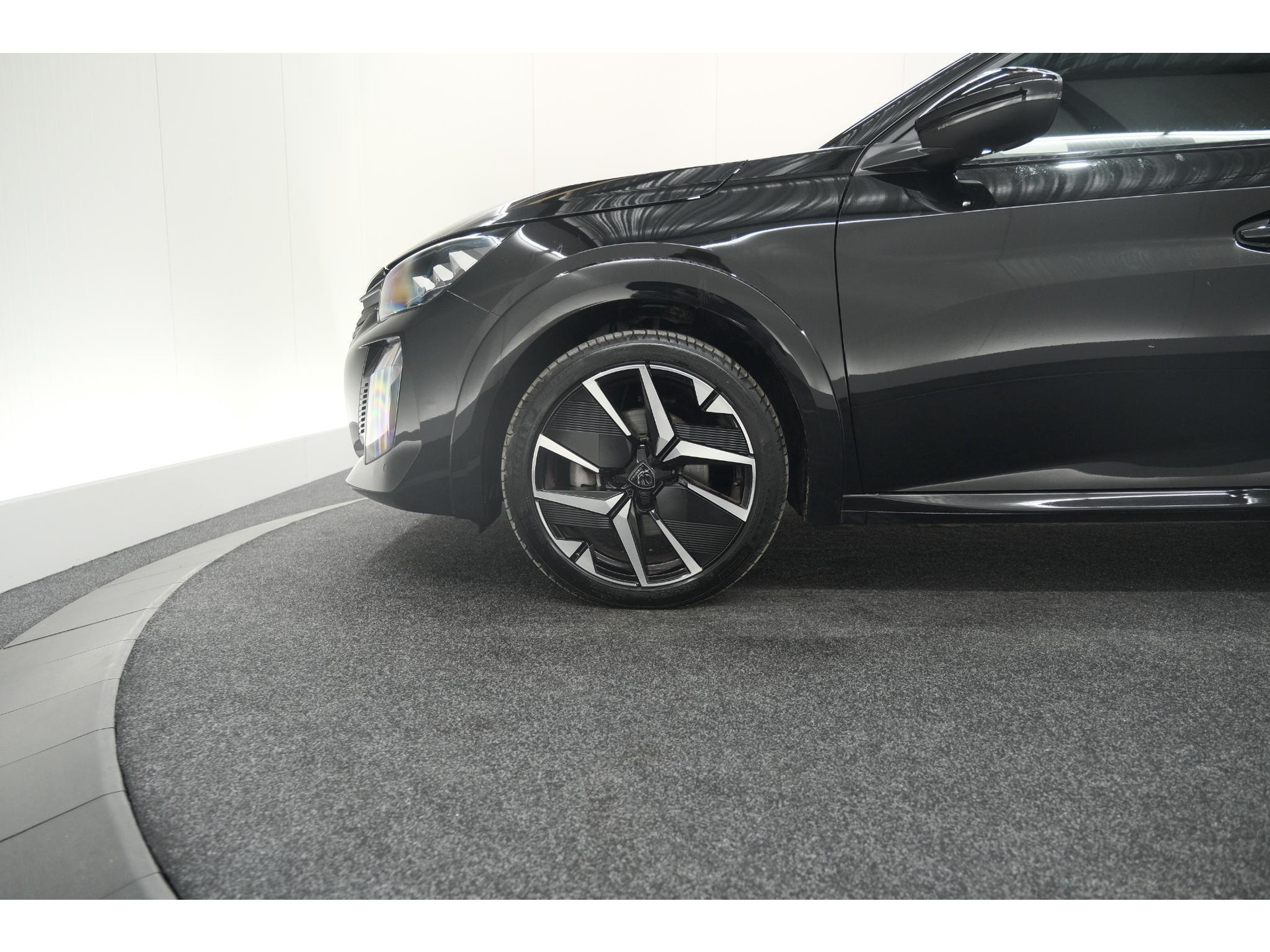 Peugeot 208 PureTech 100 GT | Camera | Navigatie | Apple Carplay | Parkeersensoren