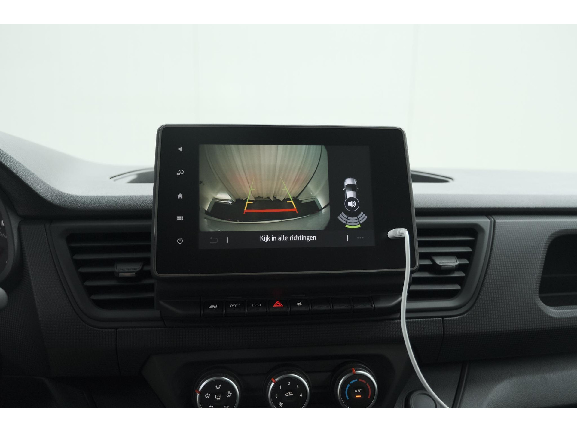 Renault Trafic 2.0 Blue dCi 130 T29 L2H1 Advance DC | 6 Zitplaatsen | Camera | Apple Carplay | Navigatie