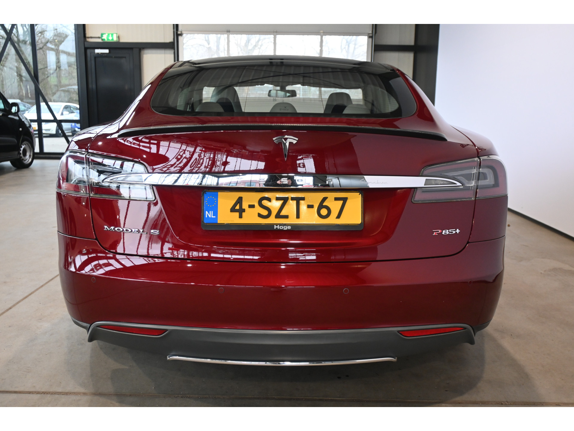 Tesla Model S 85 Performance Tech Pack ECC Navigatie Licht metaal MARGE 339KM Actieradius! Inruil mogelijk