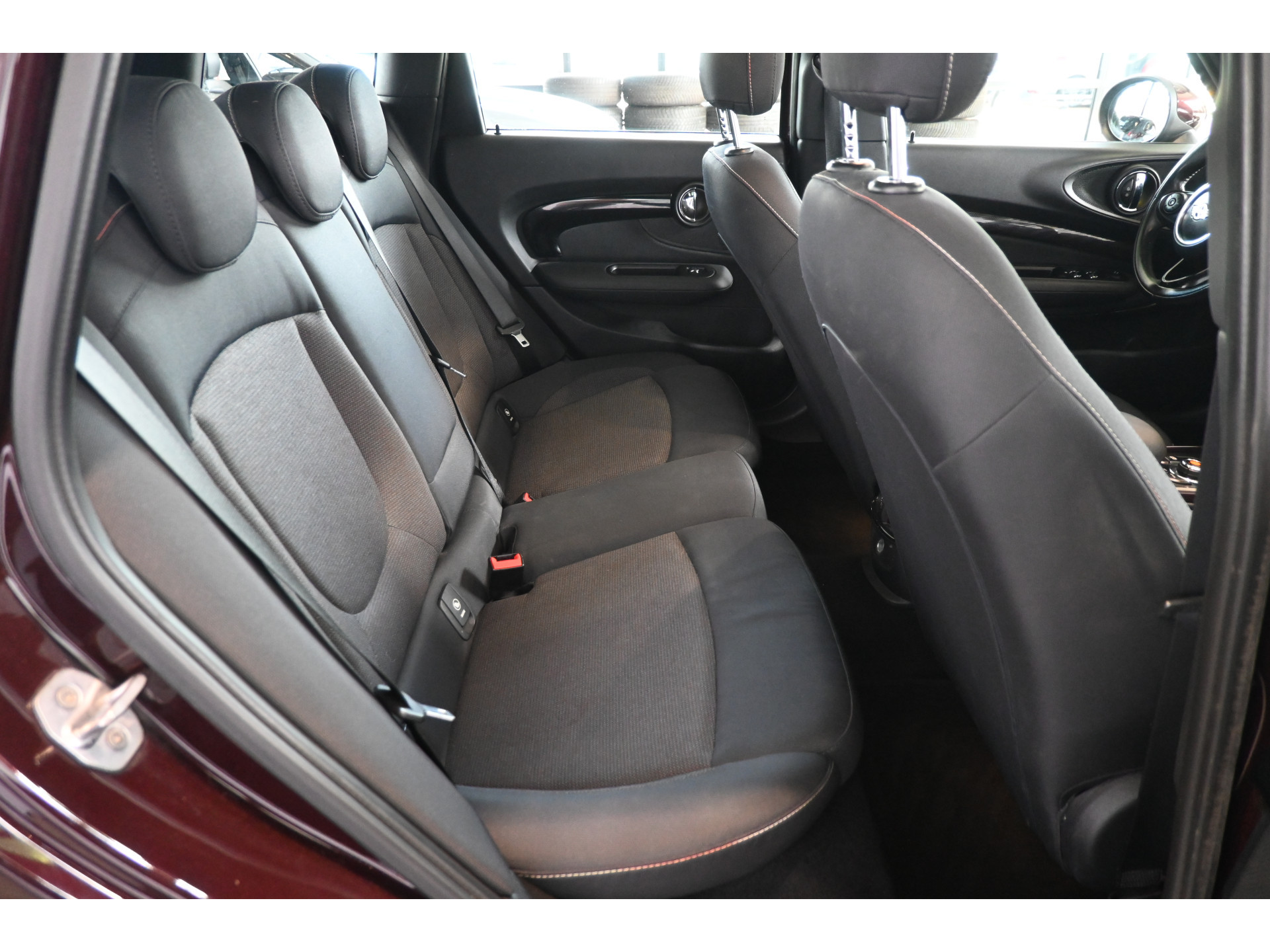 MINI Clubman 1.5 Salt Business Automaat Navigatie Panoramadak Goed Onderhouden! Inruil Mogelijk!