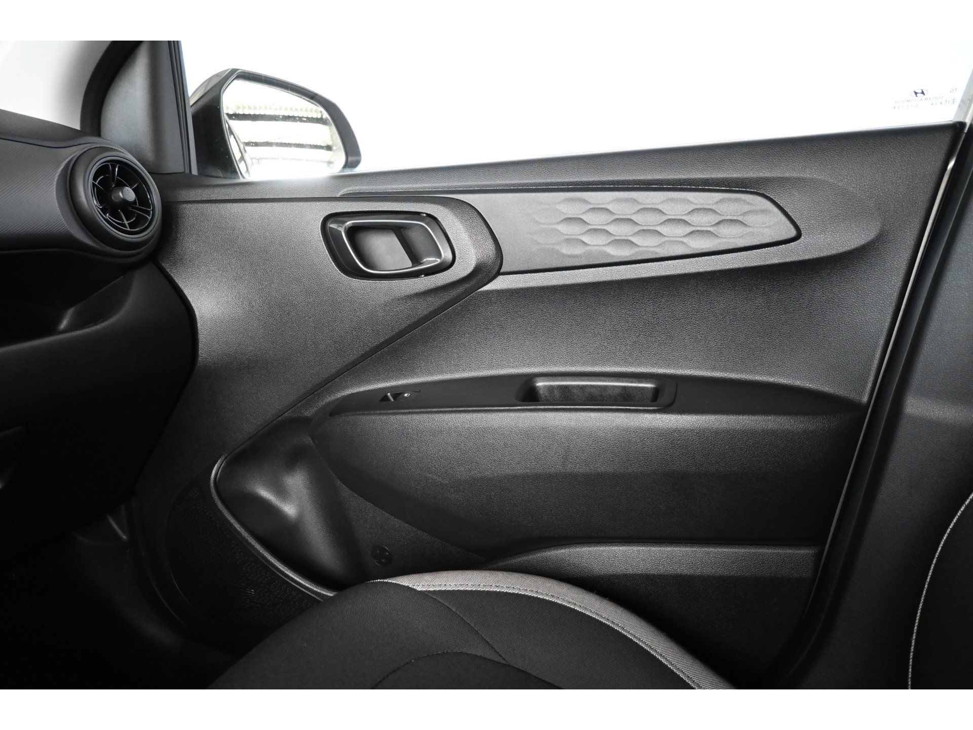 Hyundai i10 1.0 Comfort Airco Carplay Cruise Control LED 1e Eigenaar Rijklaarprijs! Inruil Mogelijk!