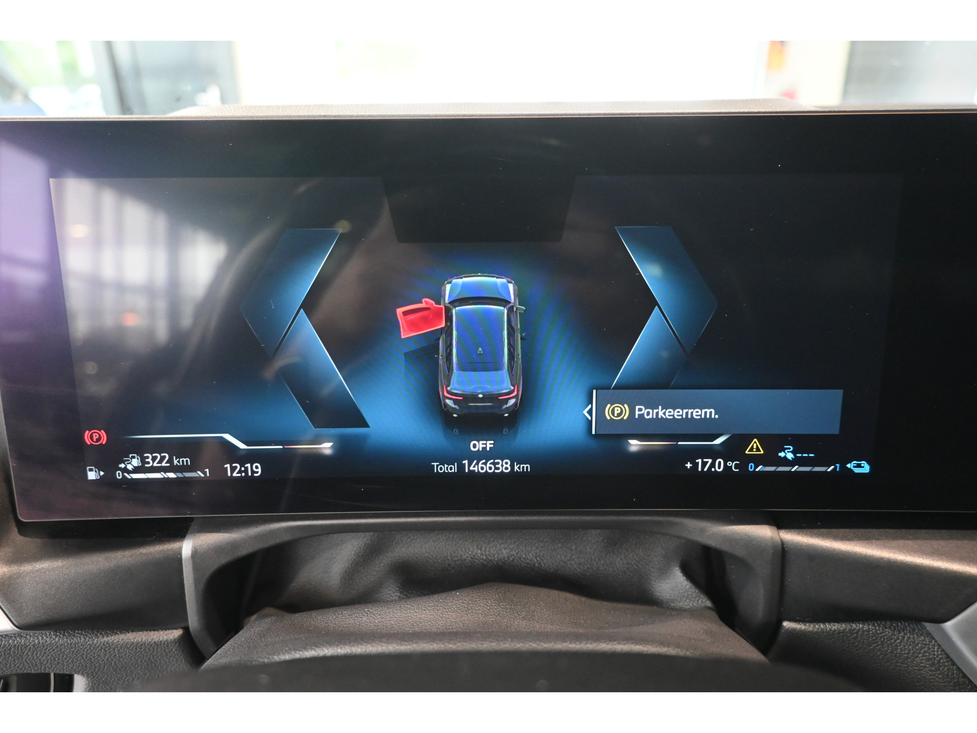 BMW 3-serie Touring 320e M-Sport Clima Cruise CarPlay LED Leder Navigatie 100% Onderhouden! Inruil Mogelijk!