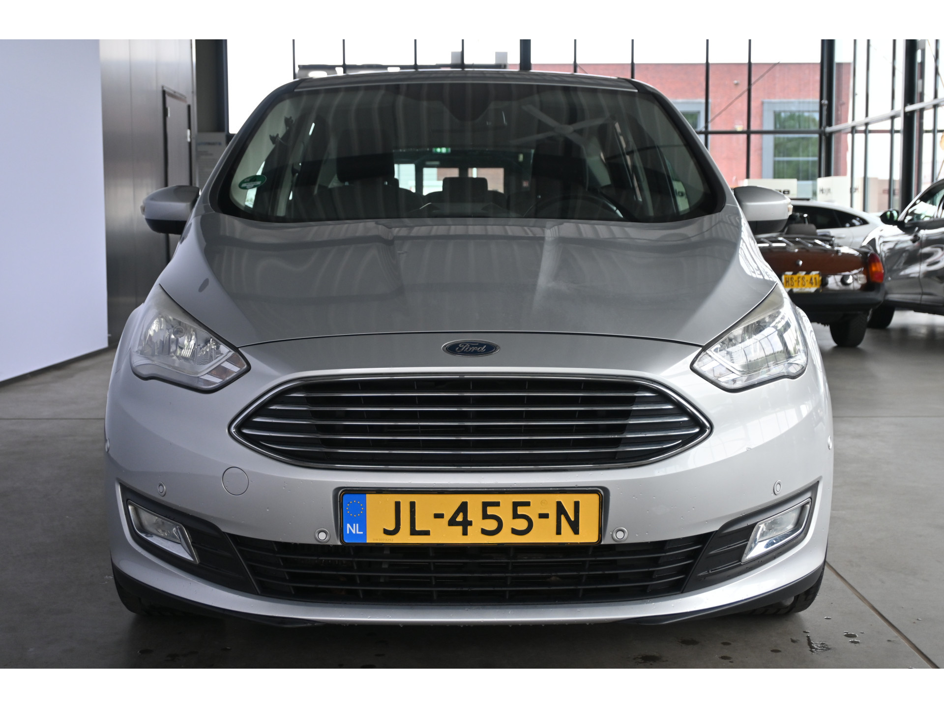 Ford C-Max 1.0 Titanium Clima Cruise control Navigatie Rijklaarprijs Inruil Mogelijk!