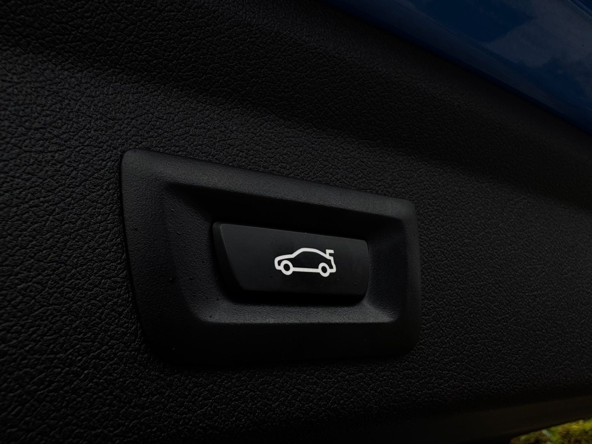 BMW 1-serie 118i 140PK Automaat M-Sport Shadow Pano Head-UP Camera