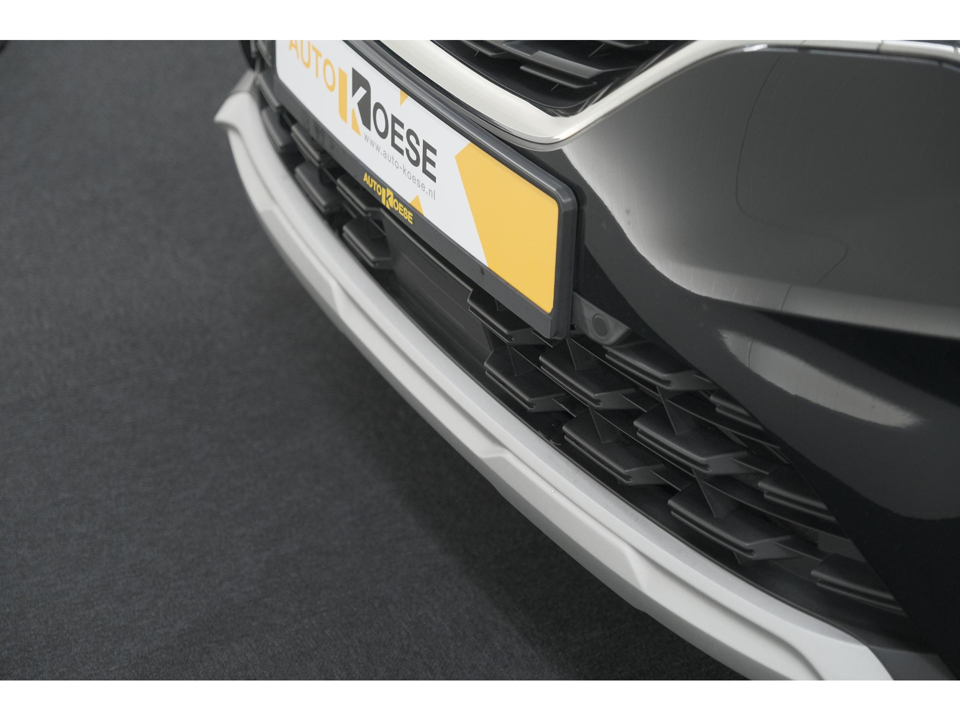 Renault Captur Mild Hybrid 140 EDC Intens | Camera | Navigatie | Parkeersensoren | Stoelverwarming