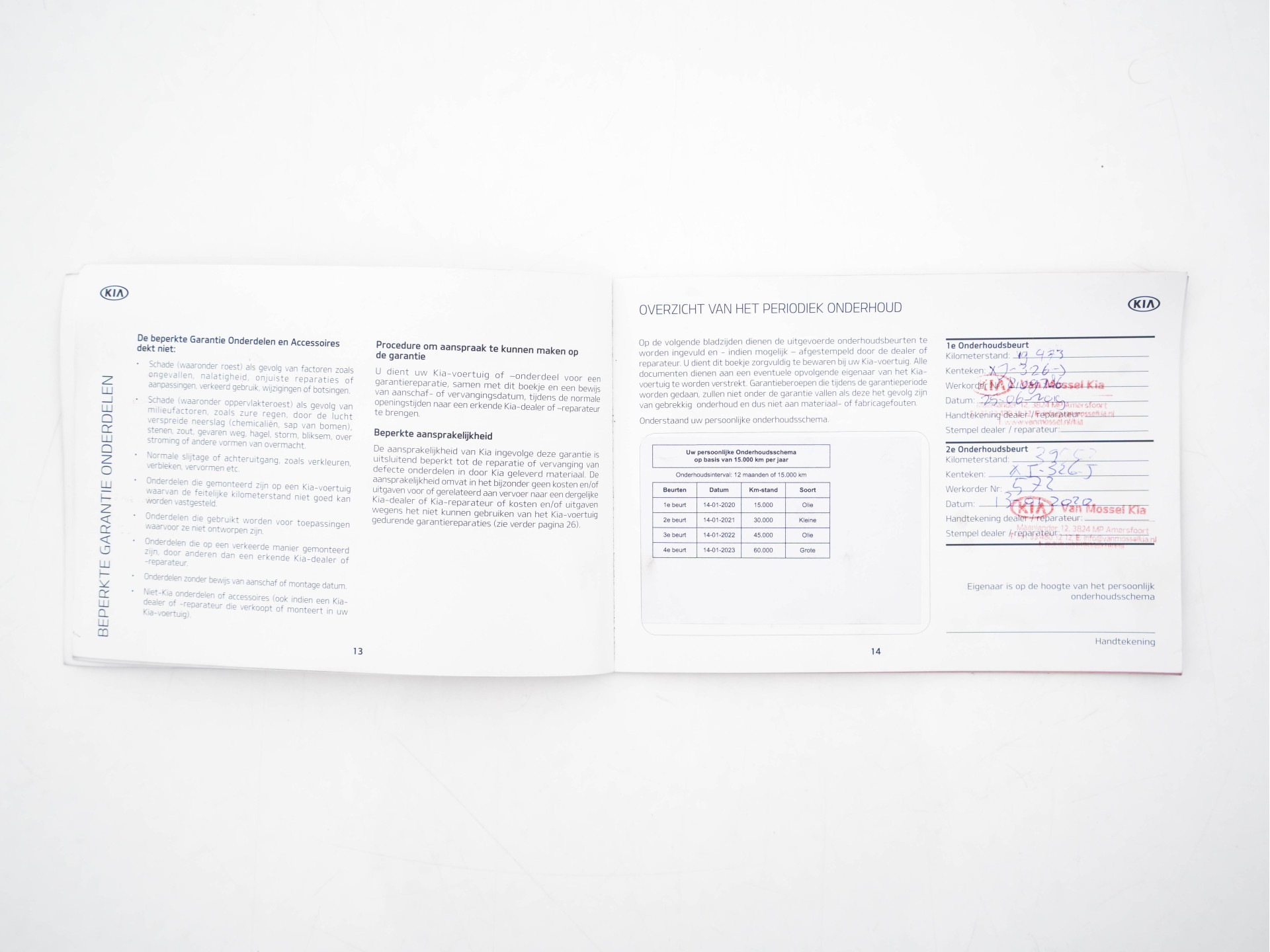 Kia Niro 1.6 GDi Hybrid ExecutiveLine Eco-Hybrid (INCL-BTW) Aut. *LEATHER-FABRIC | NAVI-FULLMAP | KEYLESS | CAMERA | COMFORTSEATS | DIGI-COCKPIT | LANE-ASSIST | ECC | CARPLAY | PDC | TOWBAR | 16''ALU*