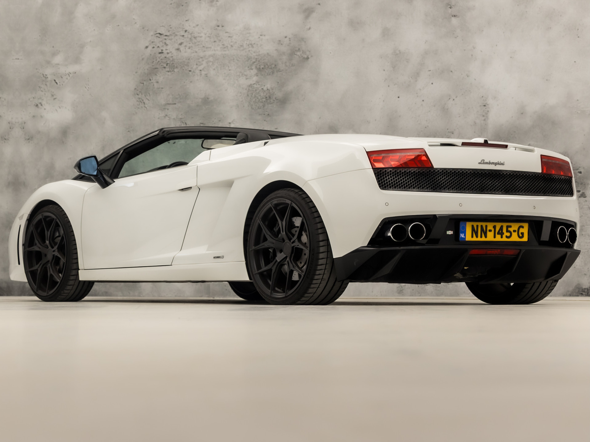 Lamborghini Gallardo 5.2 V10 LP560-4 Automaat 561Pk (FACELIFT, FRONT LIFT, CAMERA, LEDEREN SPORTSTOELEN, SOFT TOP, NAVIGATIE)