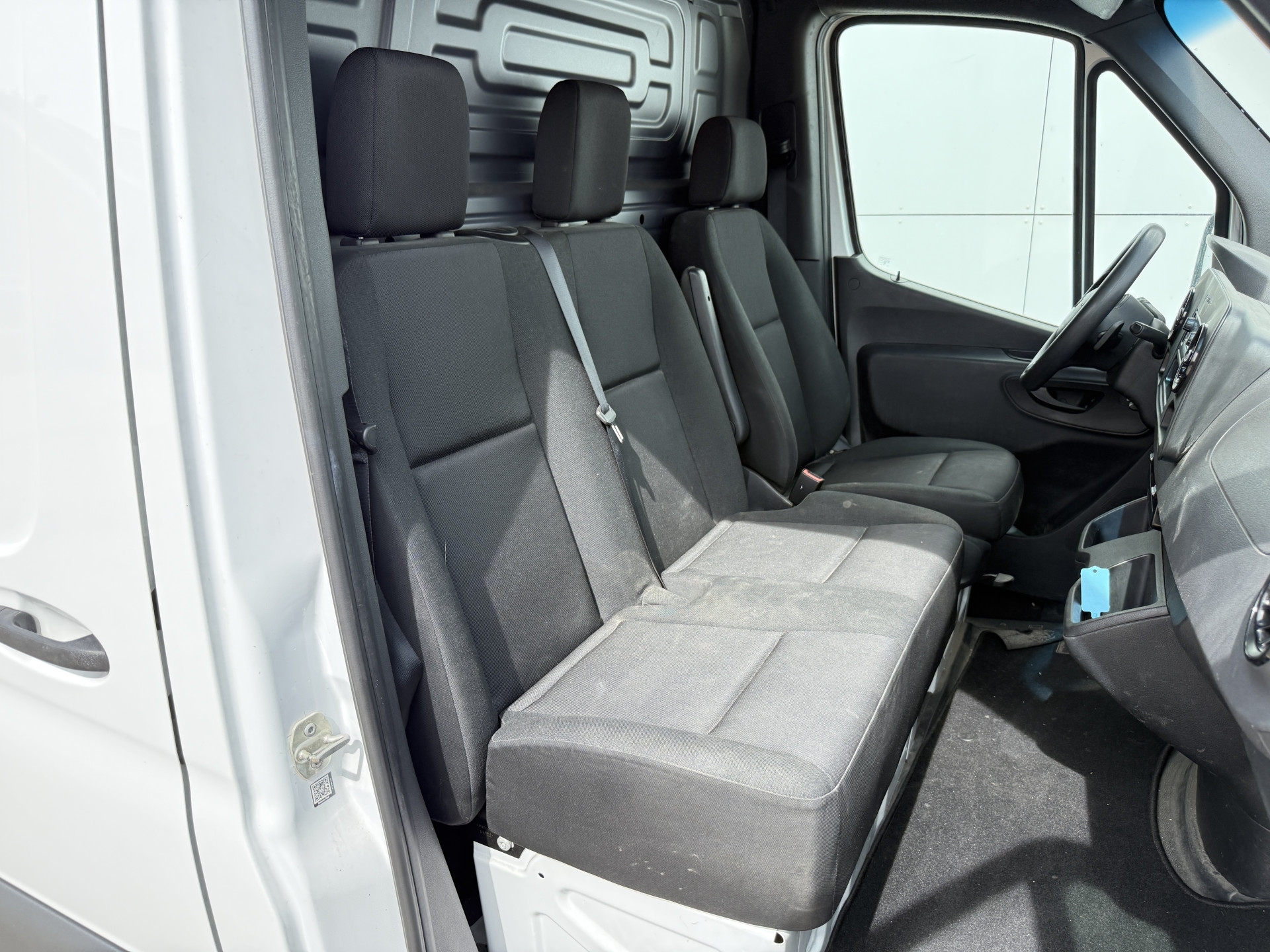 Mercedes-Benz eSprinter eSprinter L2H2 55 kWh L2H2 Elektrisch 168km WLTP 94% (SOH) Snelladen Laadkabel Climate Control Stoelverwarming