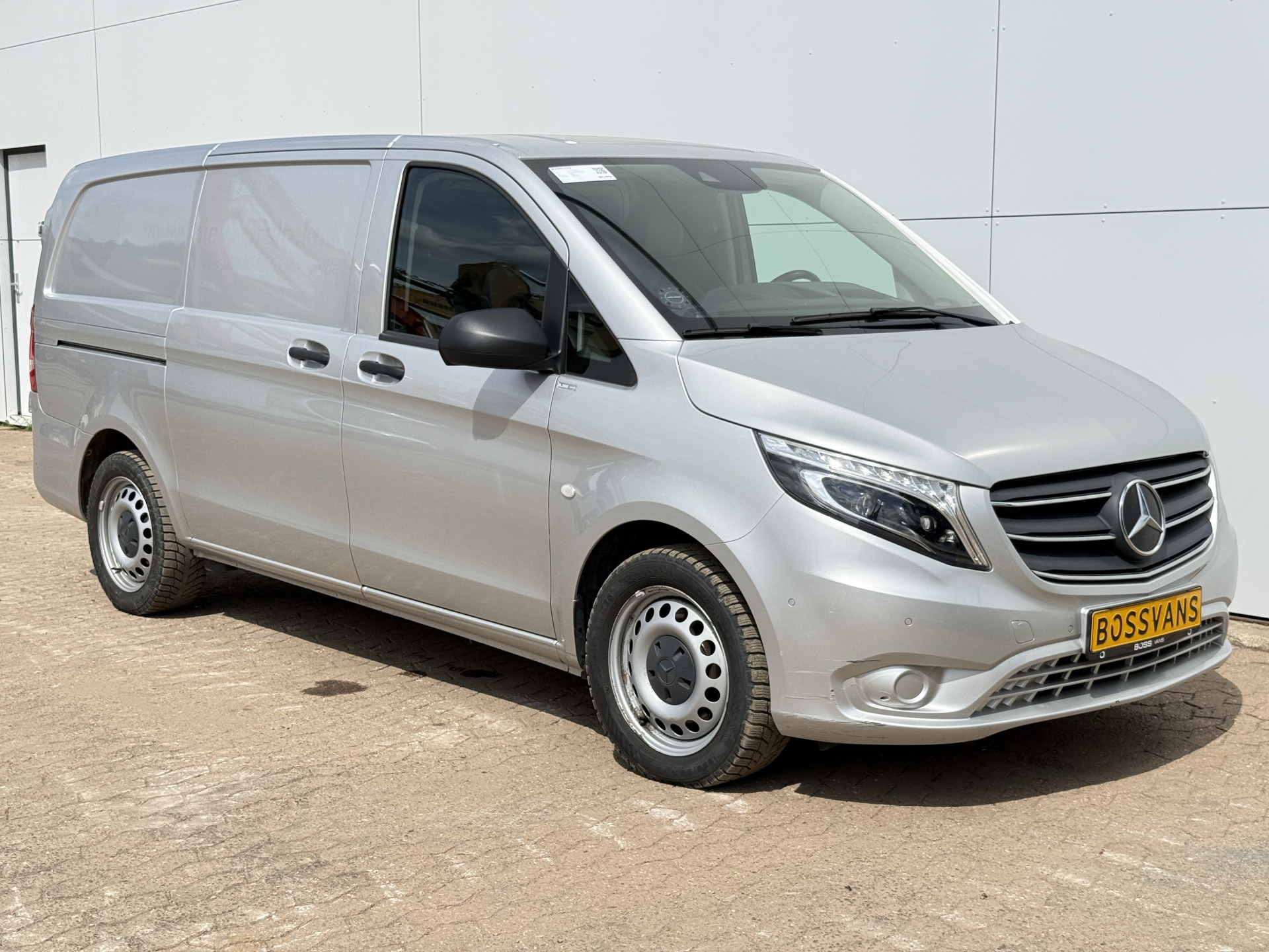 Mercedes-Benz Vito 119 1.9 CDI L2 190pk Automaat LE0 Dubbele Schuif Cruise Control Climate Control Trekhaak Carplay Camera Parkeersensoren v+a