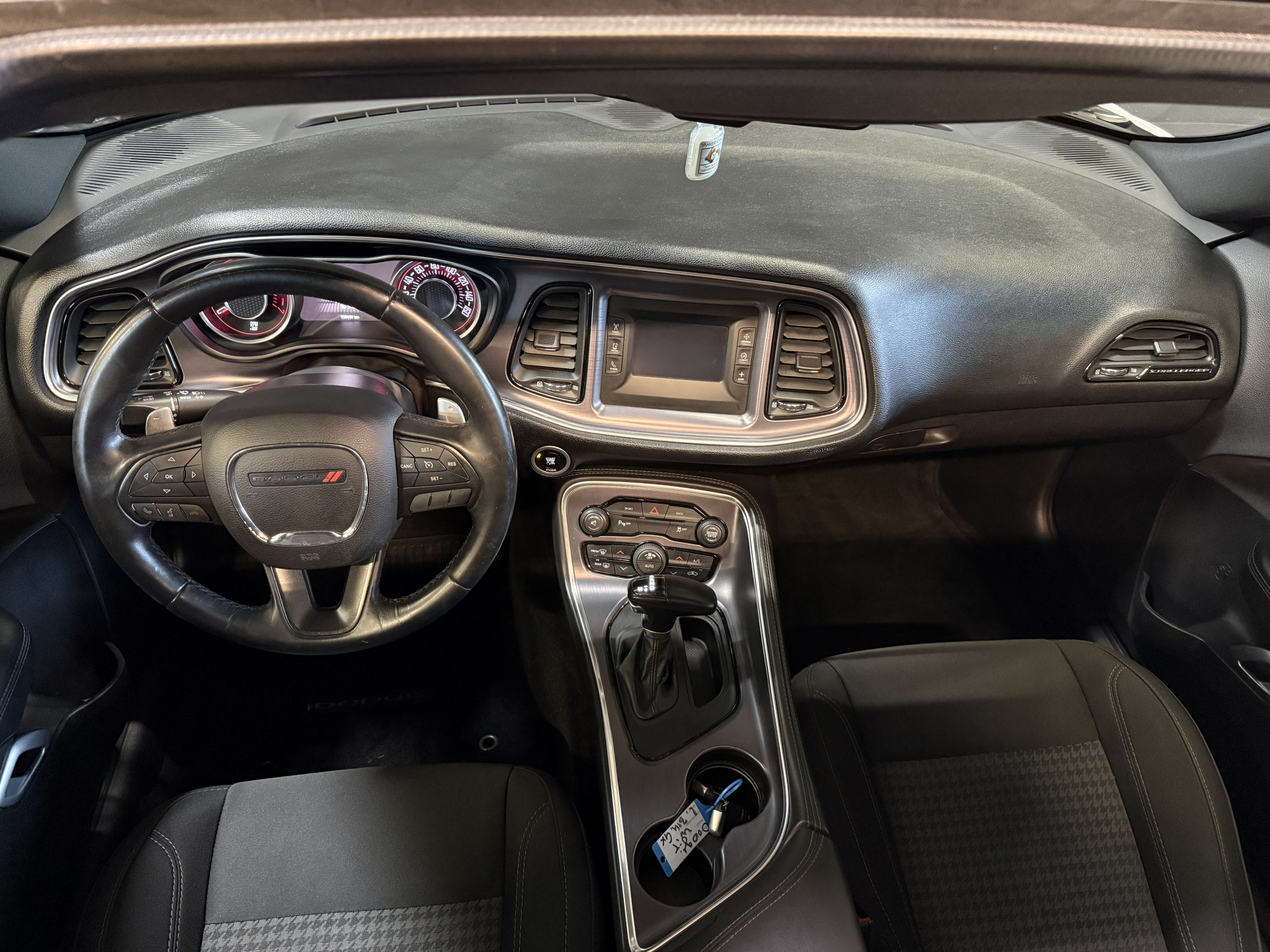 Dodge DODGE CHALLENGER 3.6 V6 | Schuifdak | Camera | Climate Control
