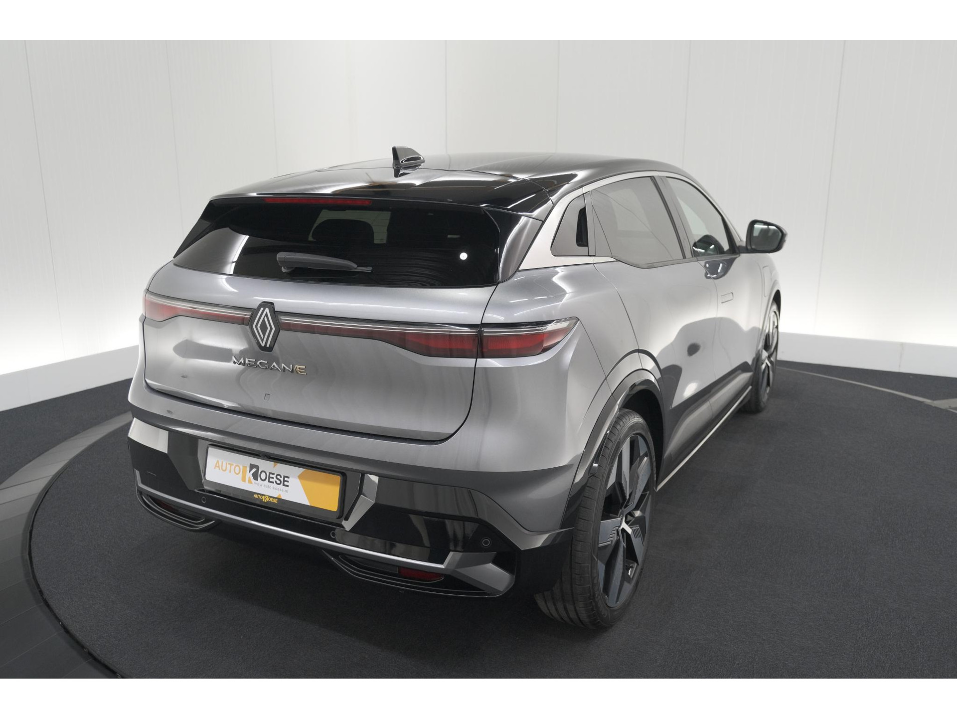 Renault Megane E-Tech EV40 Boost Charge Techno | SOH 95,5% | Camera | Apple Carplay | Parkeersensoren