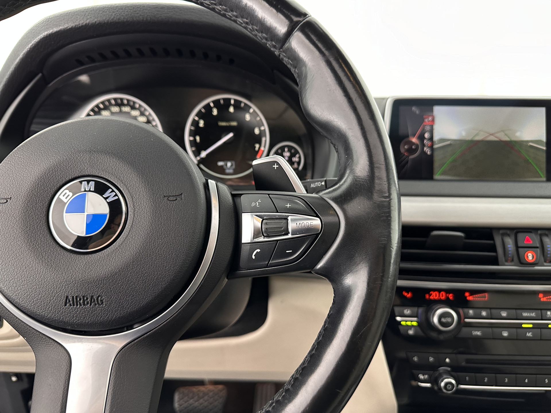 BMW X5 xDrive40e *MOTOR DEFECT* i-Performance High Exec. M-Sportpack Aut. *PANO | HEAD-UP | DAKOTA-FULL-LEATHER | FULL-LED | COMFORT-SEATS | MEMORY-PACK | HIFI-SOUND | CAMERA | KEYLESS | NAVI-FULLMAP | SHIFT-PADDLES | SPORT-SEATS | 20''ALU*