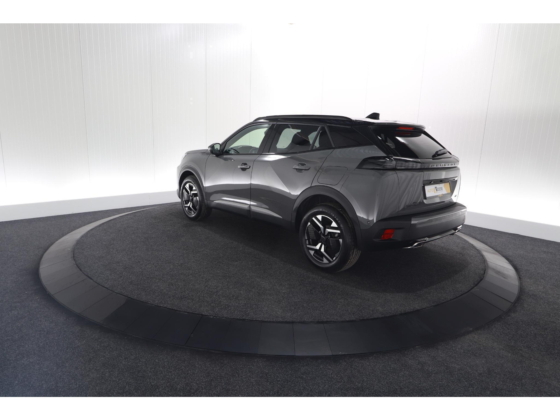 Peugeot 2008 PureTech 130 EAT8 GT | 360 Camera | Stoelmassage | Adaptieve Cruise Control | Dodehoekdetectie