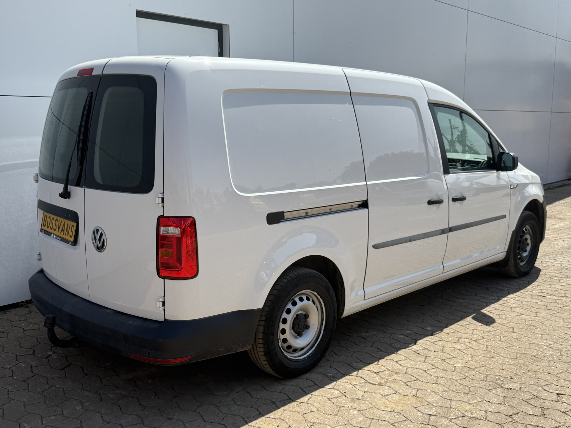 Volkswagen e-Caddy 37kWh 113PK L2H1 Elektrisch Caddy ABT Maxi 37,3kWh 159km WLTP Trekhaak Airco Stoelverwarming Parkeersensoren
