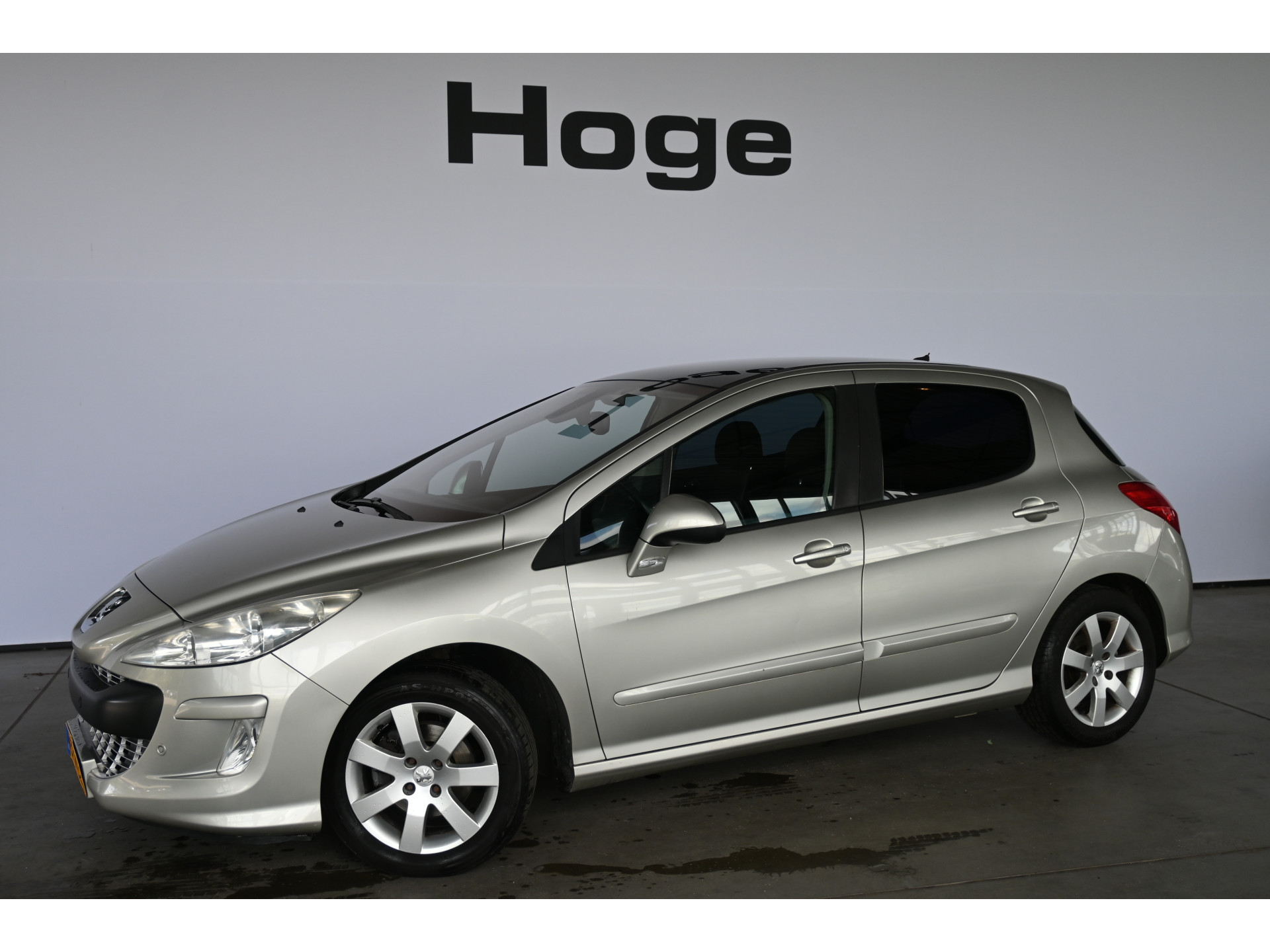Peugeot 308 1.6 THP XT Airco Panoramadak Cruise Control LEES TEKST! Inruil Mogelijk!