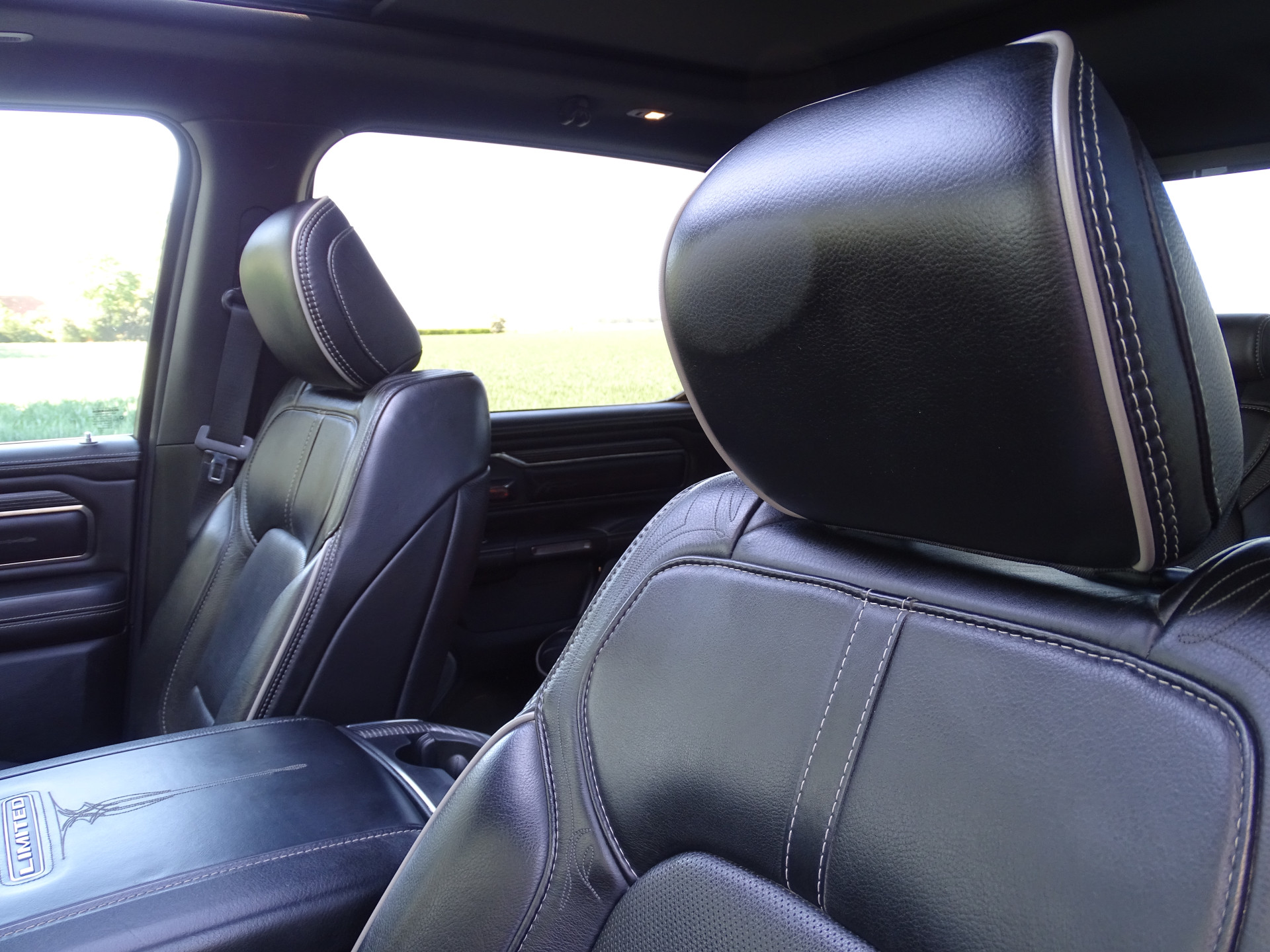 Dodge Ram 1500 5.7 V8 4x4 Crew Cab Limited