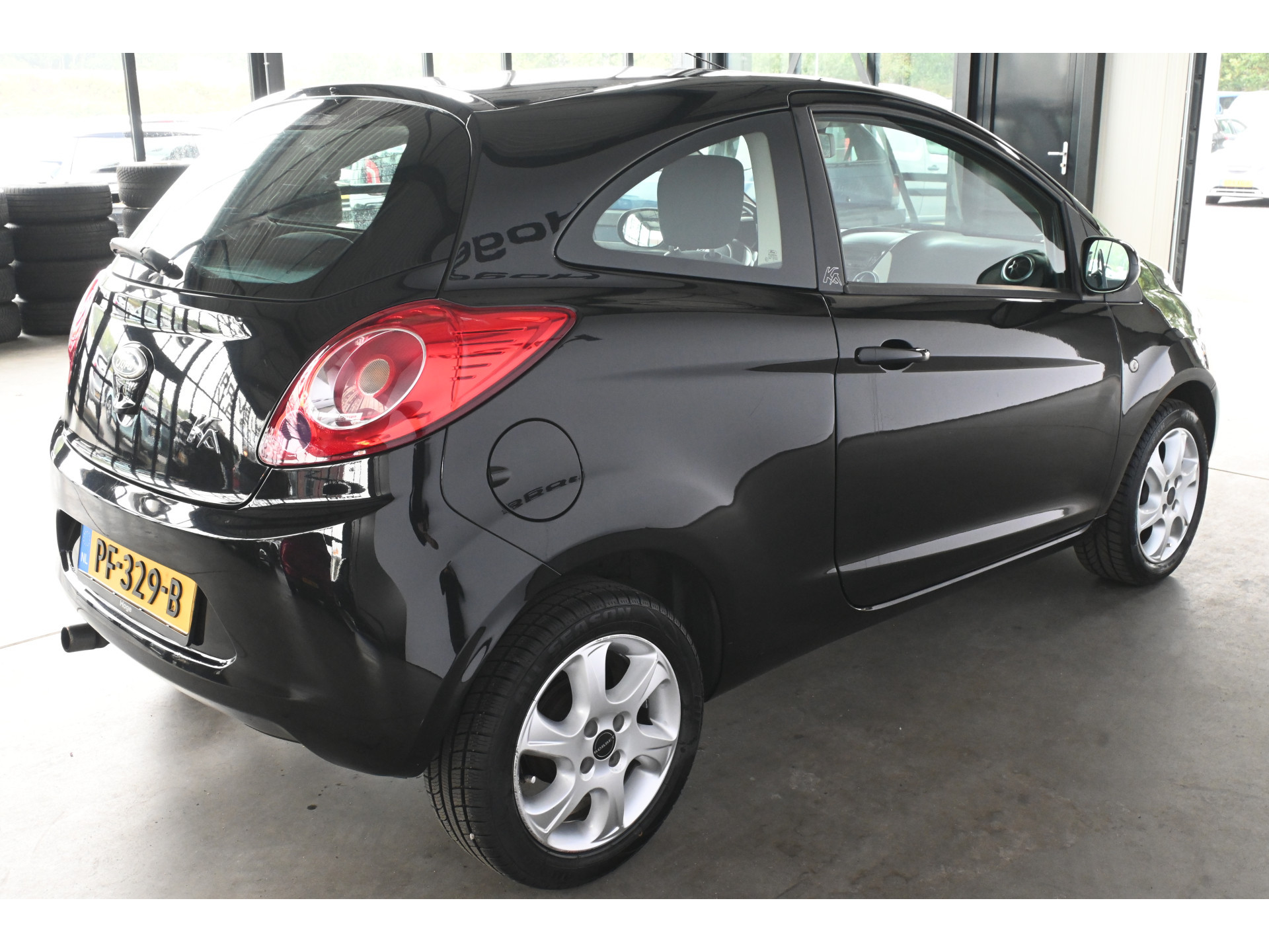 Ford Ka 1.2 Trend Airco Elektrisch Pakket! Licht metaal Nieuwe APK! Inruil Mogelijk!