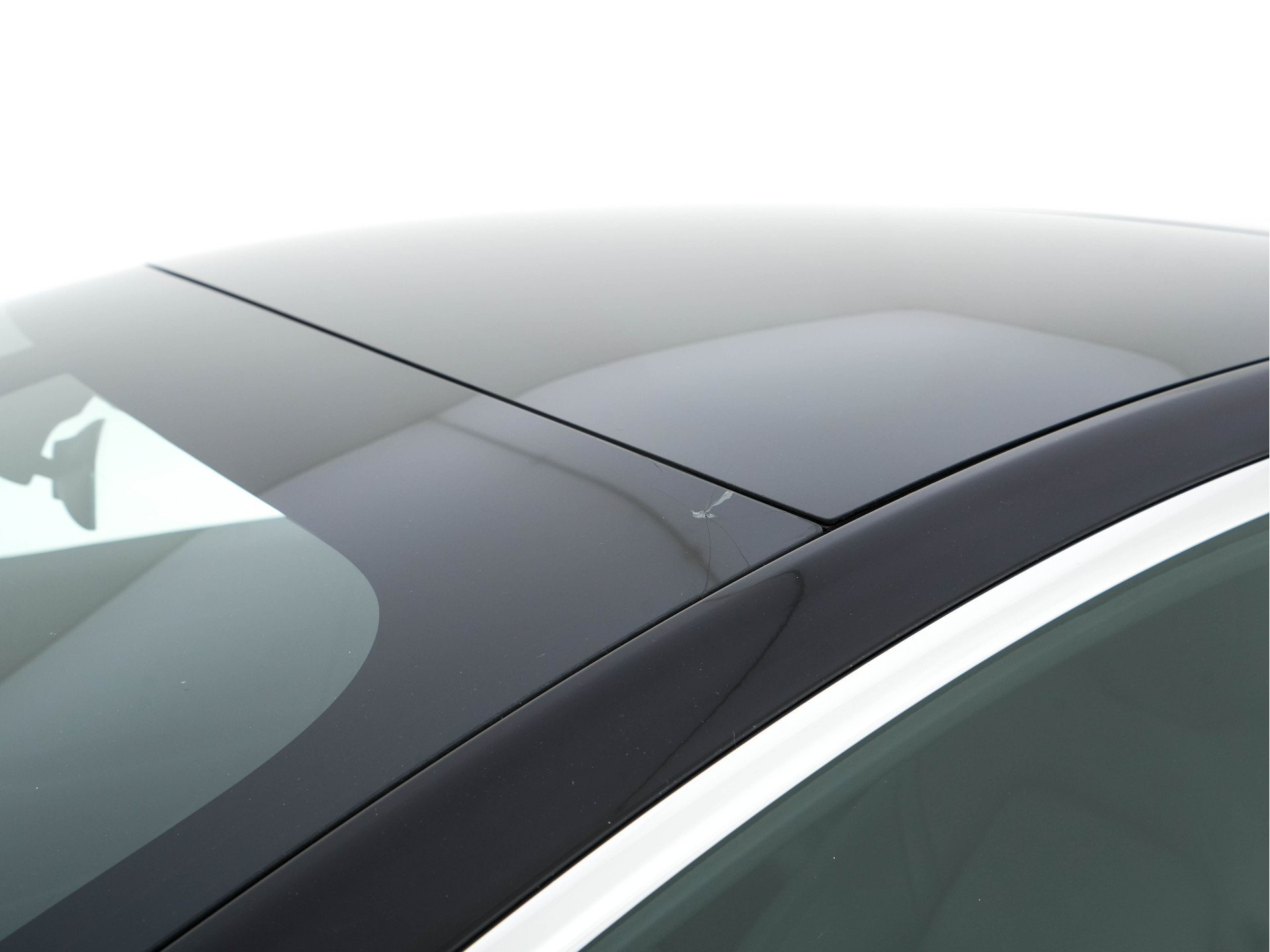 Tesla Model 3 Standard RWD Plus 60 kWh [ 3-Fase ] {SOH-84%} (INCL-BTW) Aut. *PANO | AUTO-PILOT | LEATHER | KEYLESS | FULL-LED | MEMORY-PACK | SURROUND-VIEW | DAB | CARPLAY | DIGI-COCKPIT | LANE-ASSIST | COMFORT-SEATS | 18"ALU*