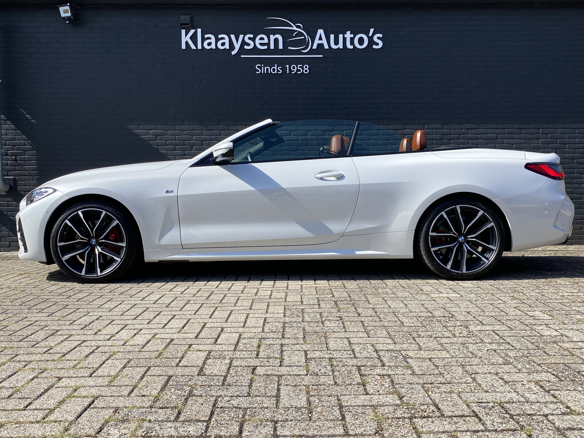 BMW 4-serie Cabrio 420i M-Sport 184 pk High Executive AUT. | dealer onderh. | cognac leder | memory seat | trekhaak | stoel-/stuurverw.